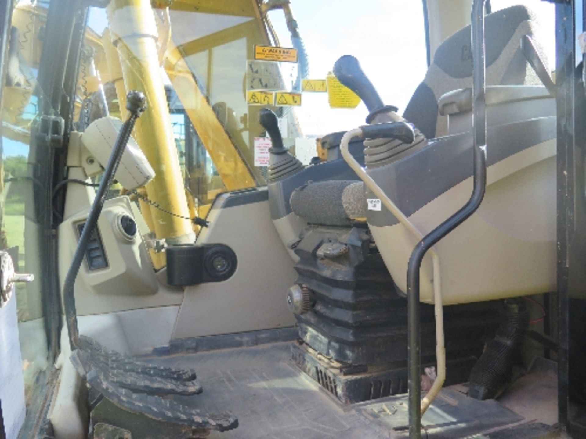 Caterpillar 312C excavator 6222 hrs 2007 149518ALL LOTS are SOLD AS SEEN WITHOUT WARRANTY expressed, - Image 7 of 8
