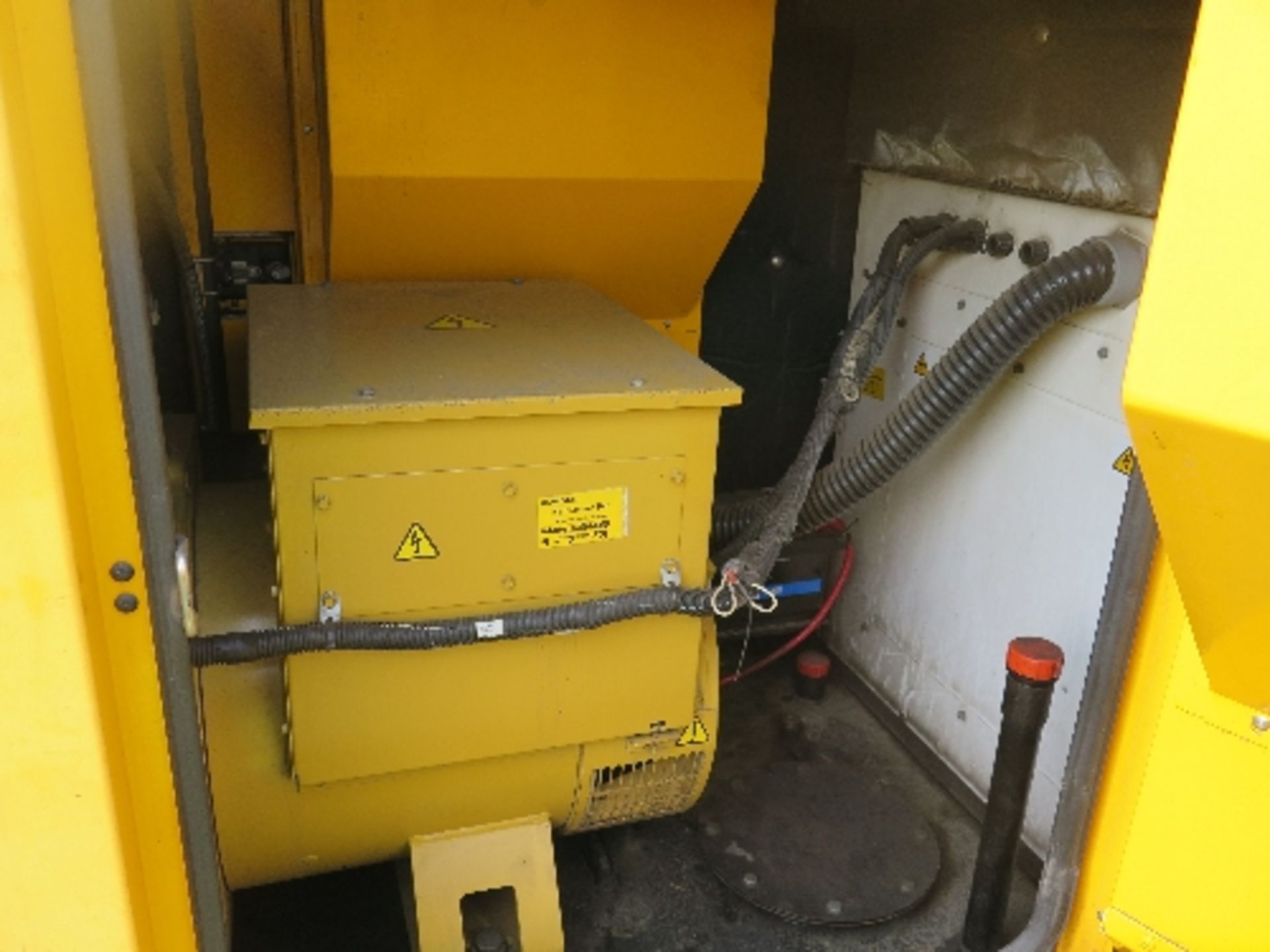 Caterpillar XQE100 generator 15066 hrs 158066
PERKINS - RUNS AND MAKES POWER
ALL LOTS are SOLD - Image 4 of 7