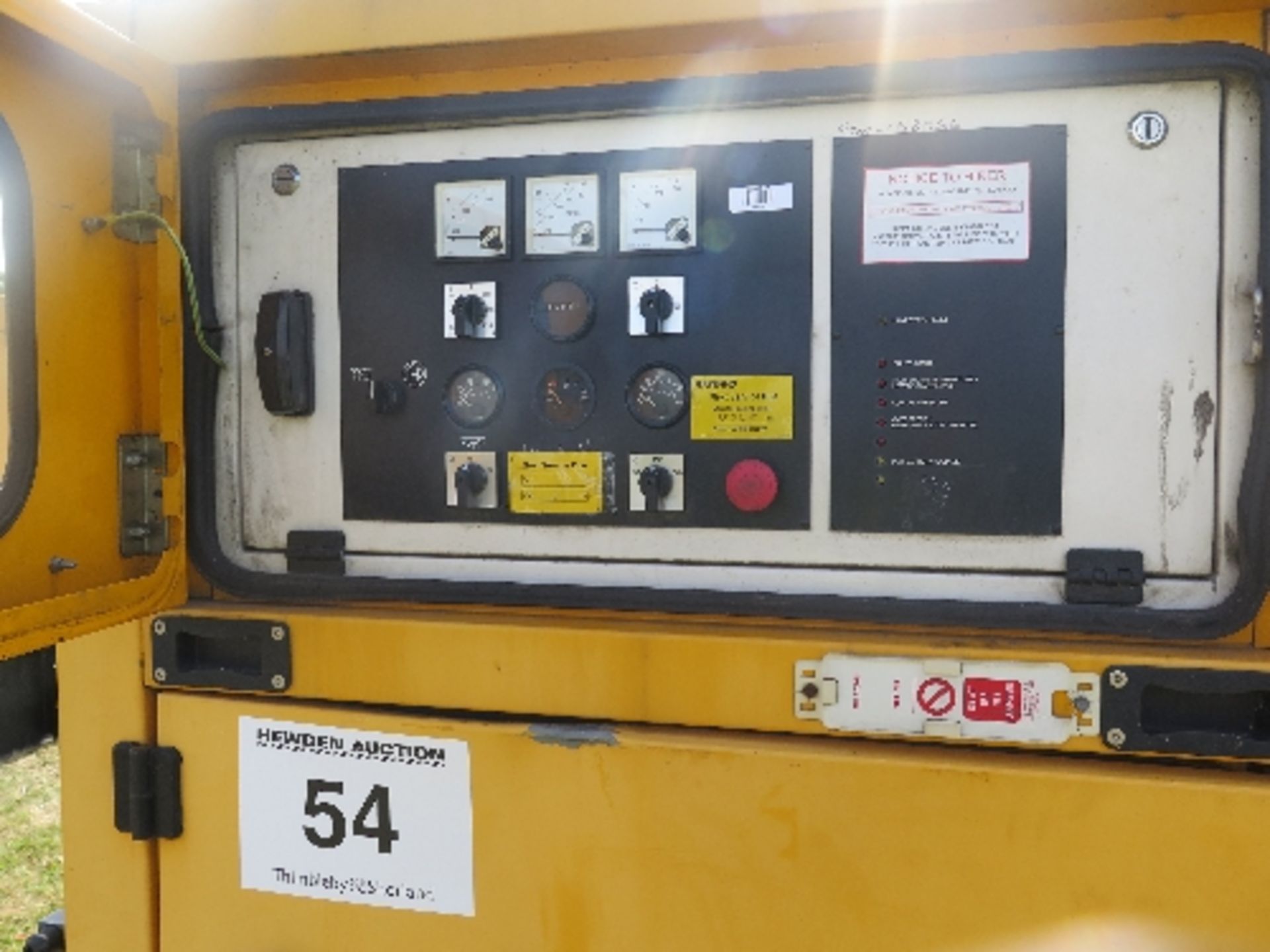 Caterpillar XQE100 generator 15066 hrs 158066
PERKINS - RUNS AND MAKES POWER
ALL LOTS are SOLD - Image 5 of 7