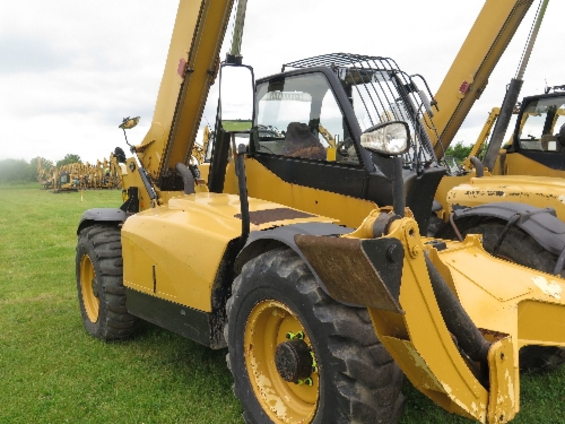 Caterpillar TH360B telehandler 2007 154364ALL LOTS are SOLD AS SEEN WITHOUT WARRANTY expressed, - Image 4 of 7