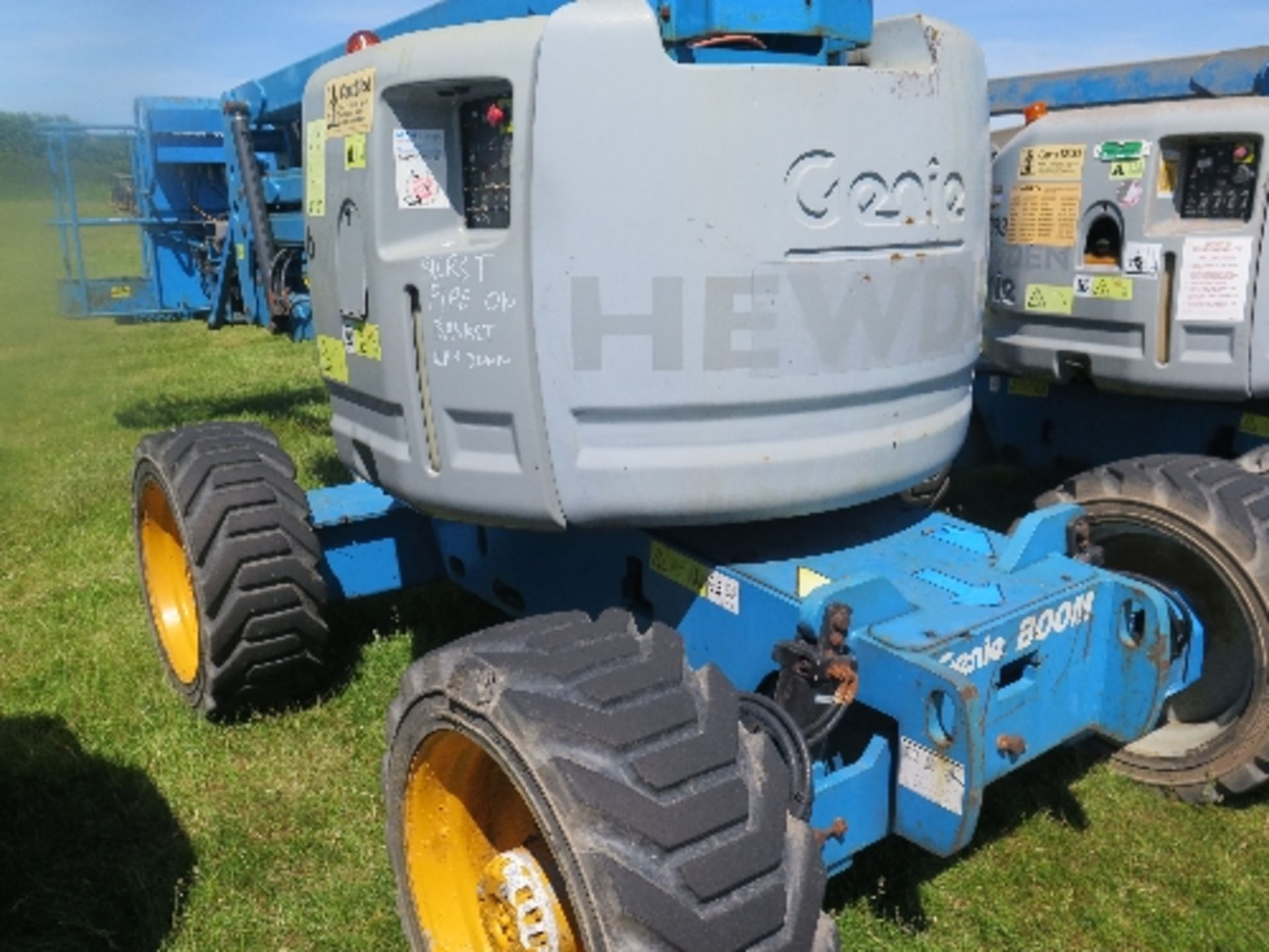 Genie Z45/25 artic boom 2437 hrs 2007 5000086ALL LOTS are SOLD AS SEEN WITHOUT WARRANTY expressed, - Image 2 of 6