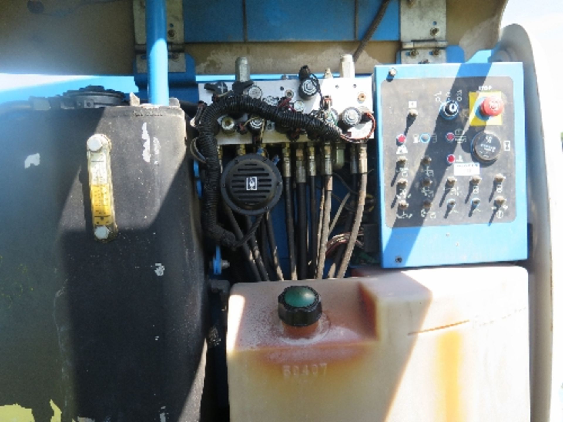 Genie Z45/25 artic boom 2153 hrs 2005 143952ALL LOTS are SOLD AS SEEN WITHOUT WARRANTY expressed, - Image 6 of 6