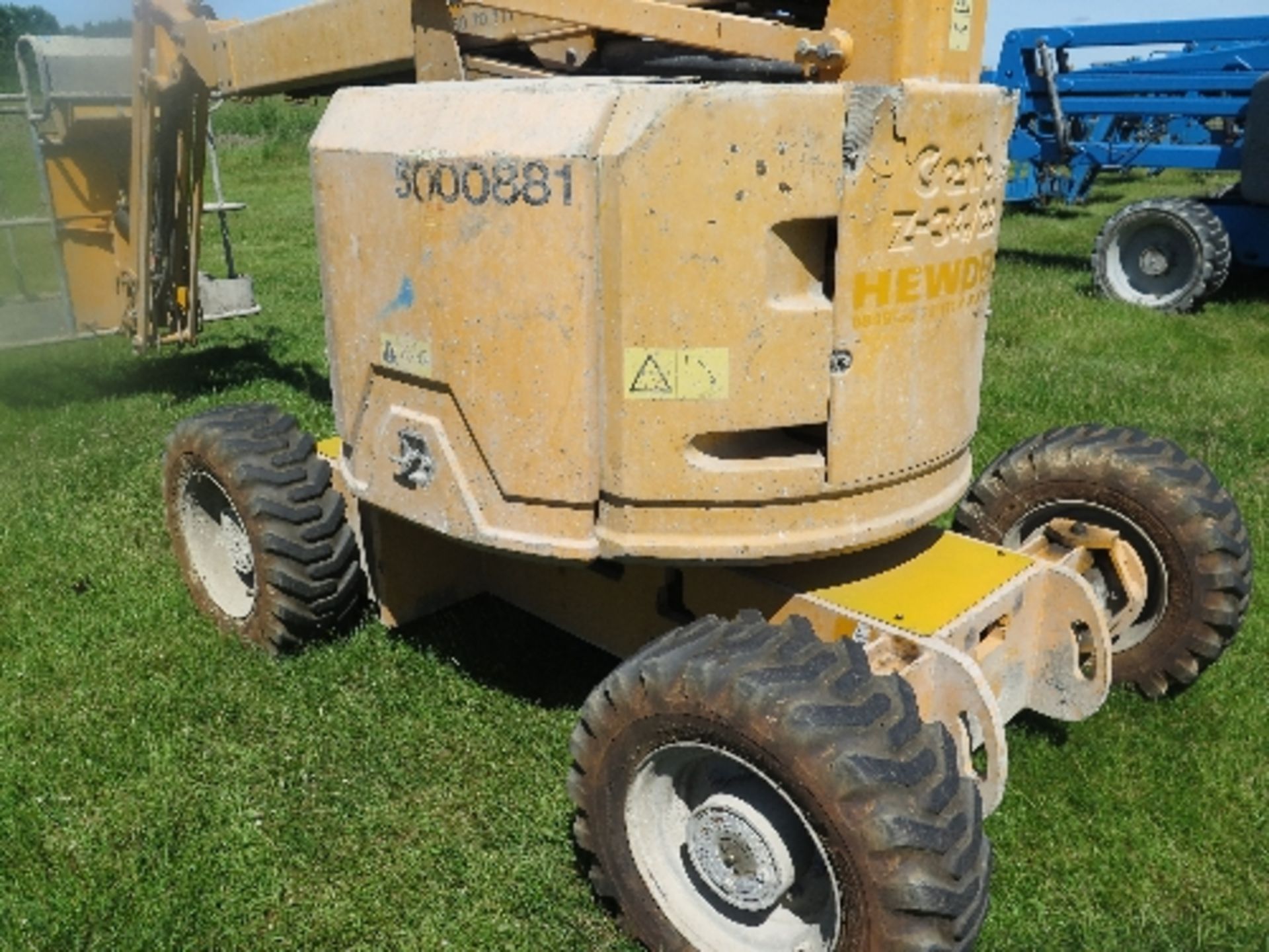 Genie Z34/22 artic boom 2374 hrs 2008 5000881ALL LOTS are SOLD AS SEEN WITHOUT WARRANTY expressed, - Image 2 of 6