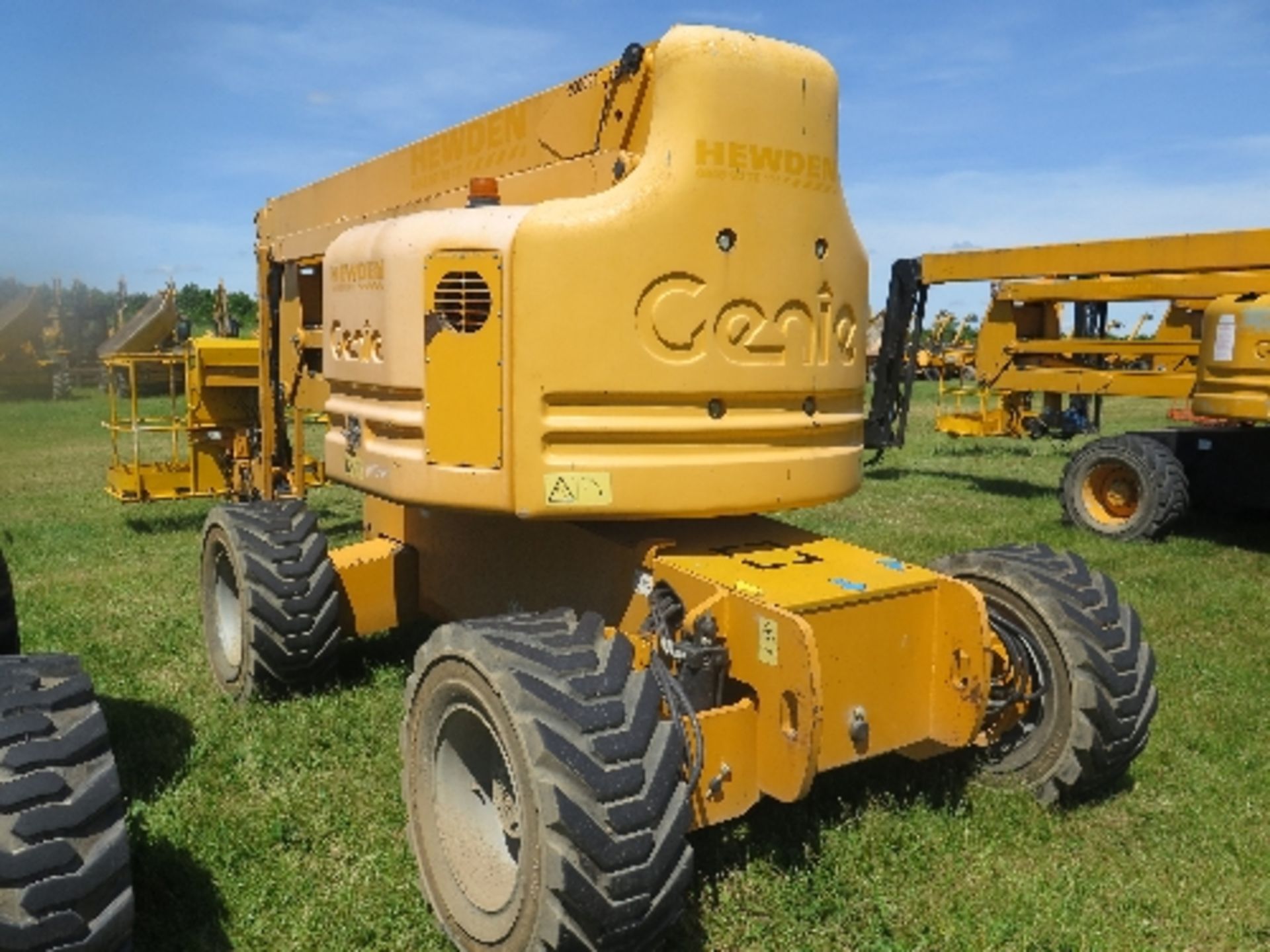 Genie Z60/34 artic boom 1662 hrs 2008 5000912ALL LOTS are SOLD AS SEEN WITHOUT WARRANTY expressed,