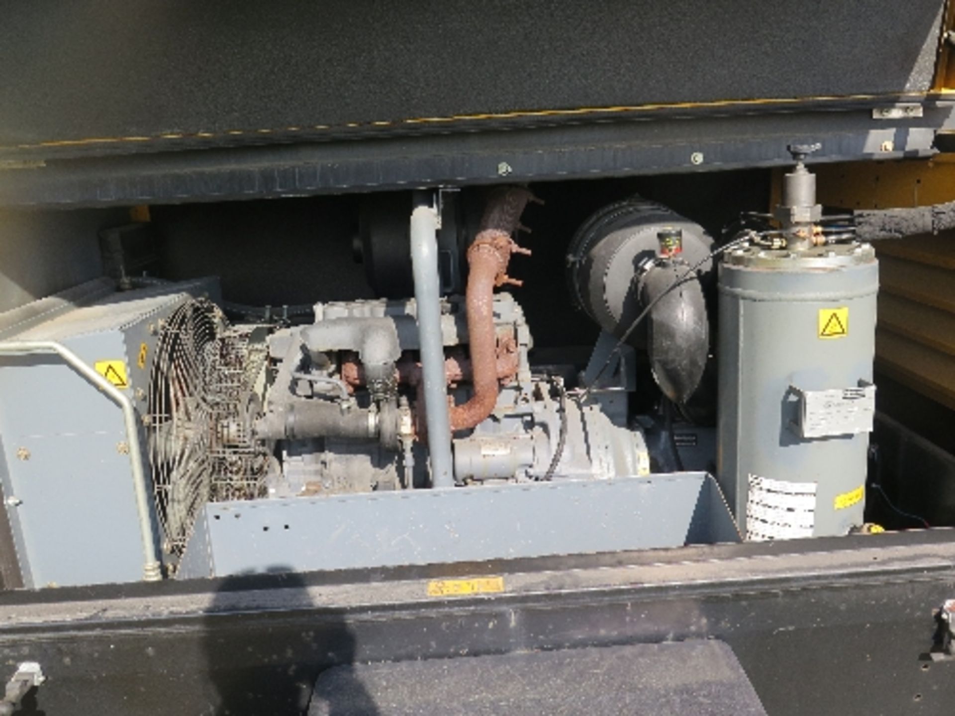 Atlas Copco XAS 136 compressor (2007) 155137
1,481 HOURS - DEUTZ POWER - RUNS AND MAKES AIR
ALL - Image 4 of 4