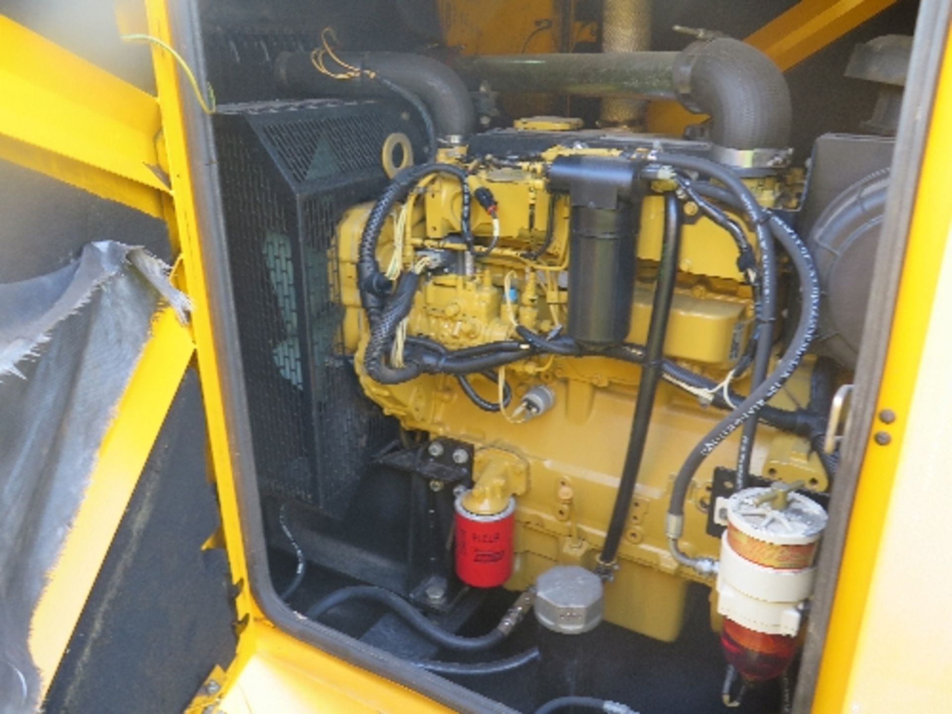 Caterpillar XQE100 generator 17983 hrs 158071
PERKINS - RUNS AND MAKES POWER
ALL LOTS are SOLD - Image 3 of 6
