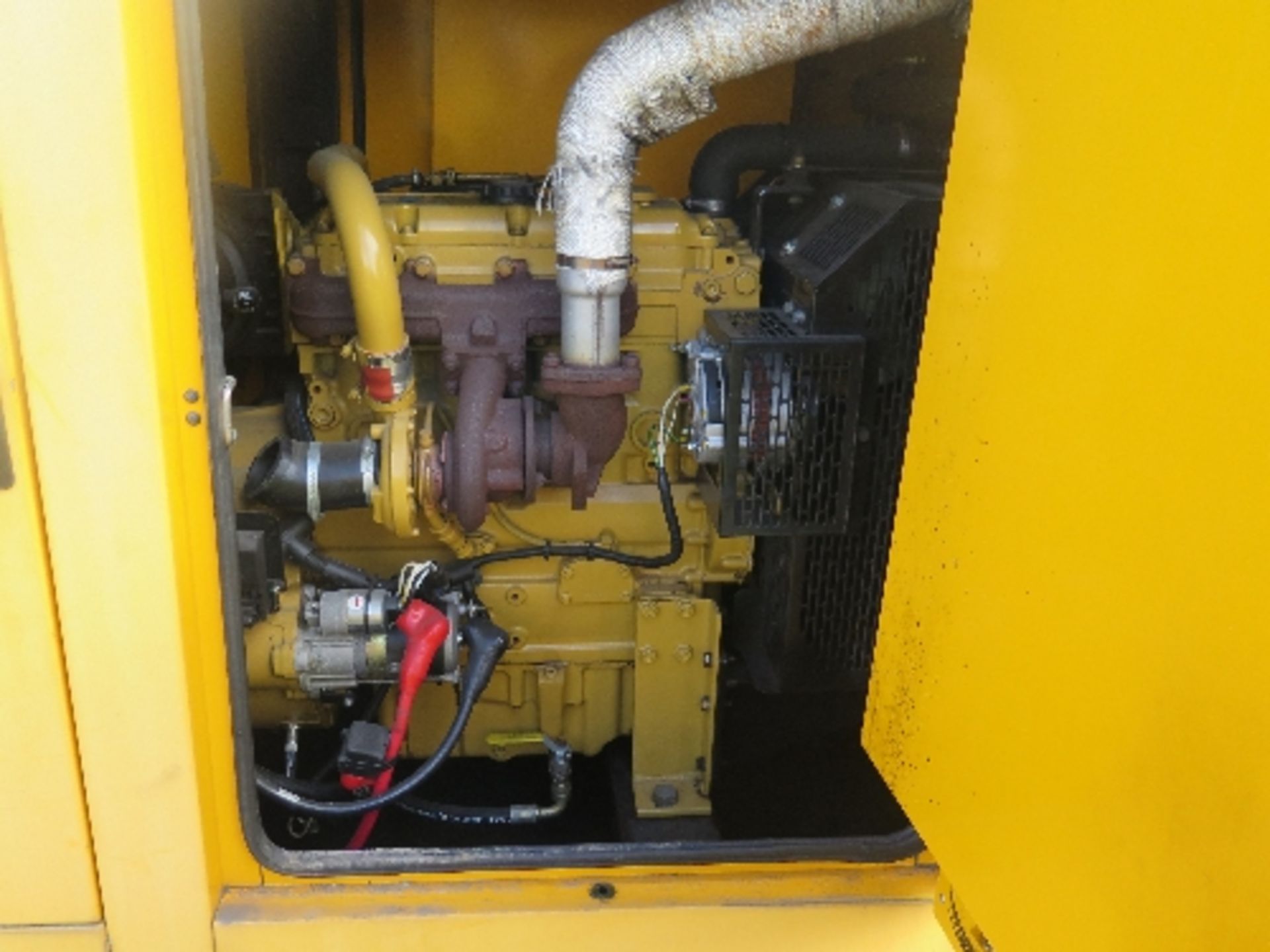 Caterpillar XQE80 generator 10433 hrs 145934
PERKINS - RUNS AND MAKES POWER
ALL LOTS are SOLD AS - Image 6 of 6