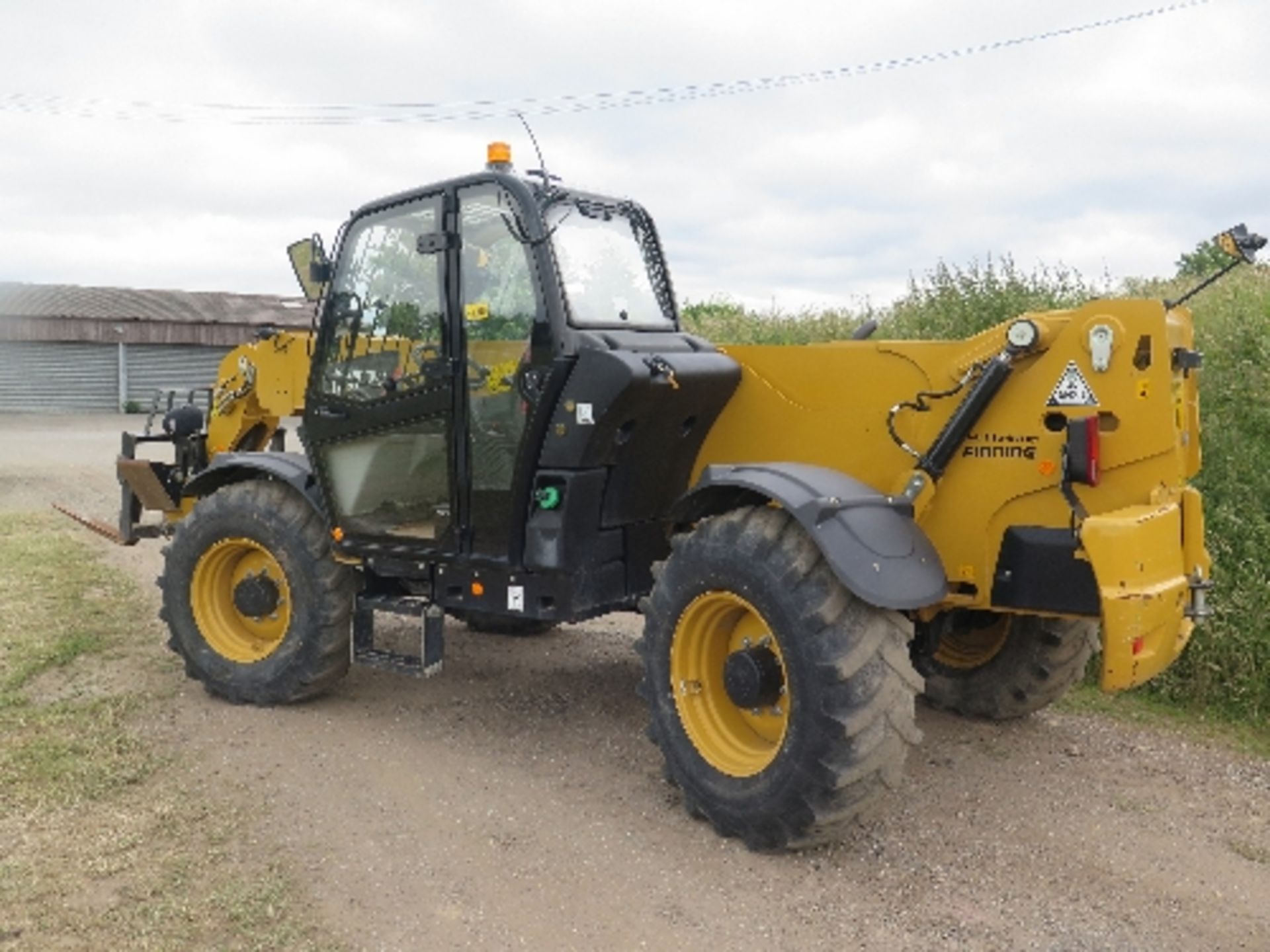 Caterpillar TH414STDQ telehandler 2347 hrs 2013 TBZ00905
This lot is included by kind permission of