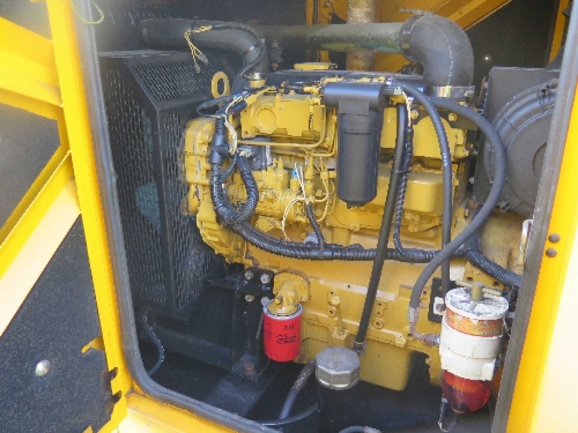 Caterpillar XQE100 generator 158072 12811 hrs
PERKINS - RUNS AND MAKES POWER
ALL LOTS are SOLD - Image 3 of 6