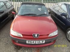 Peugeot 306 Cabriolet - R643 ULR Date of registration:  13.08.1997 1998cc, petrol, manual, red