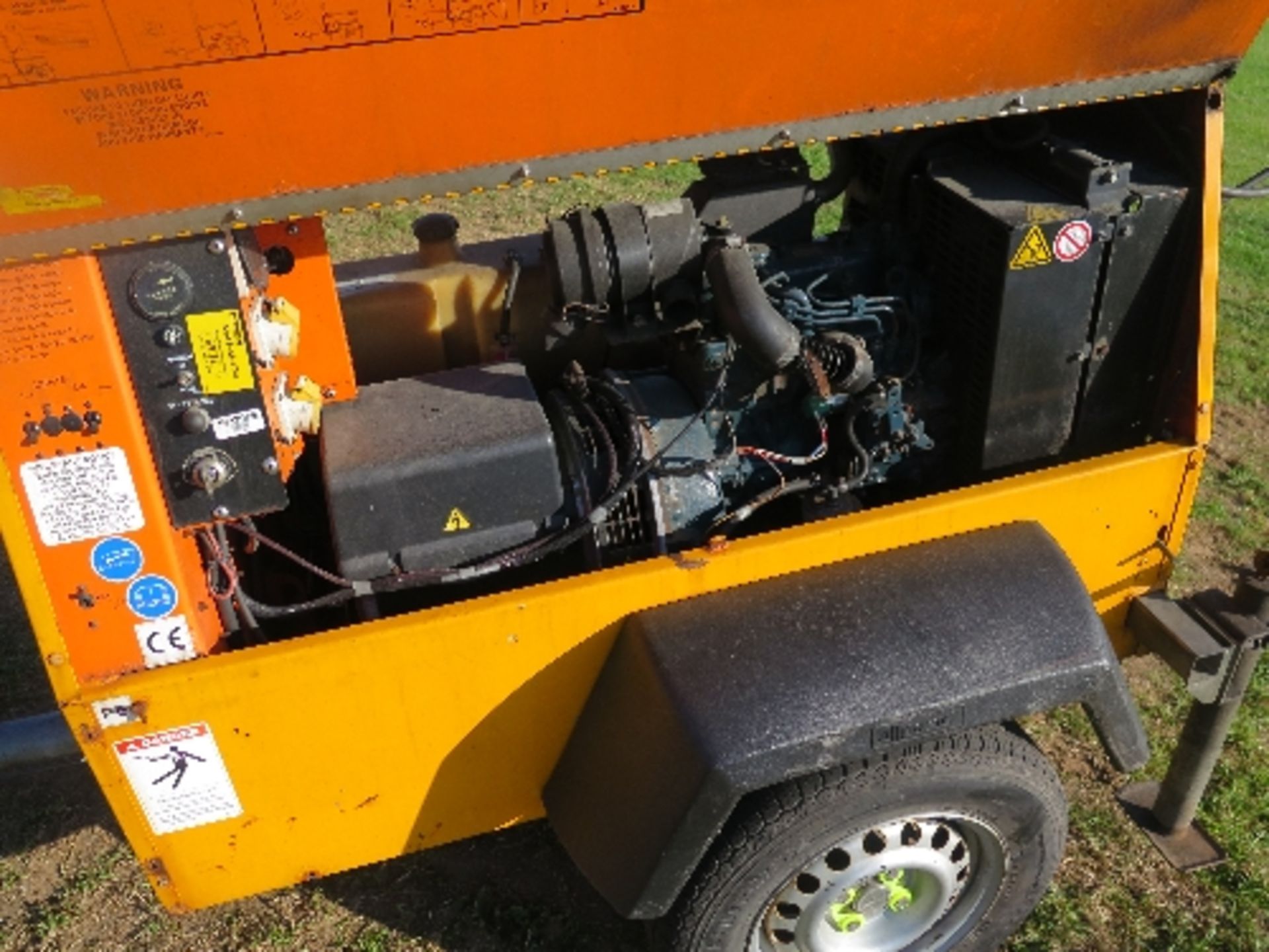 ARC GEN tower light with 8,471 hours 149103
Runs no power
Kubota - Image 3 of 3