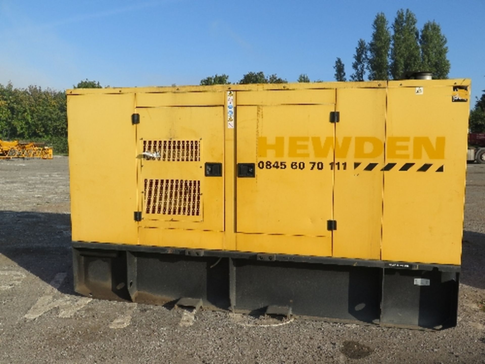 Caterpillar XQE100 generator 9,099 hrs 5003886