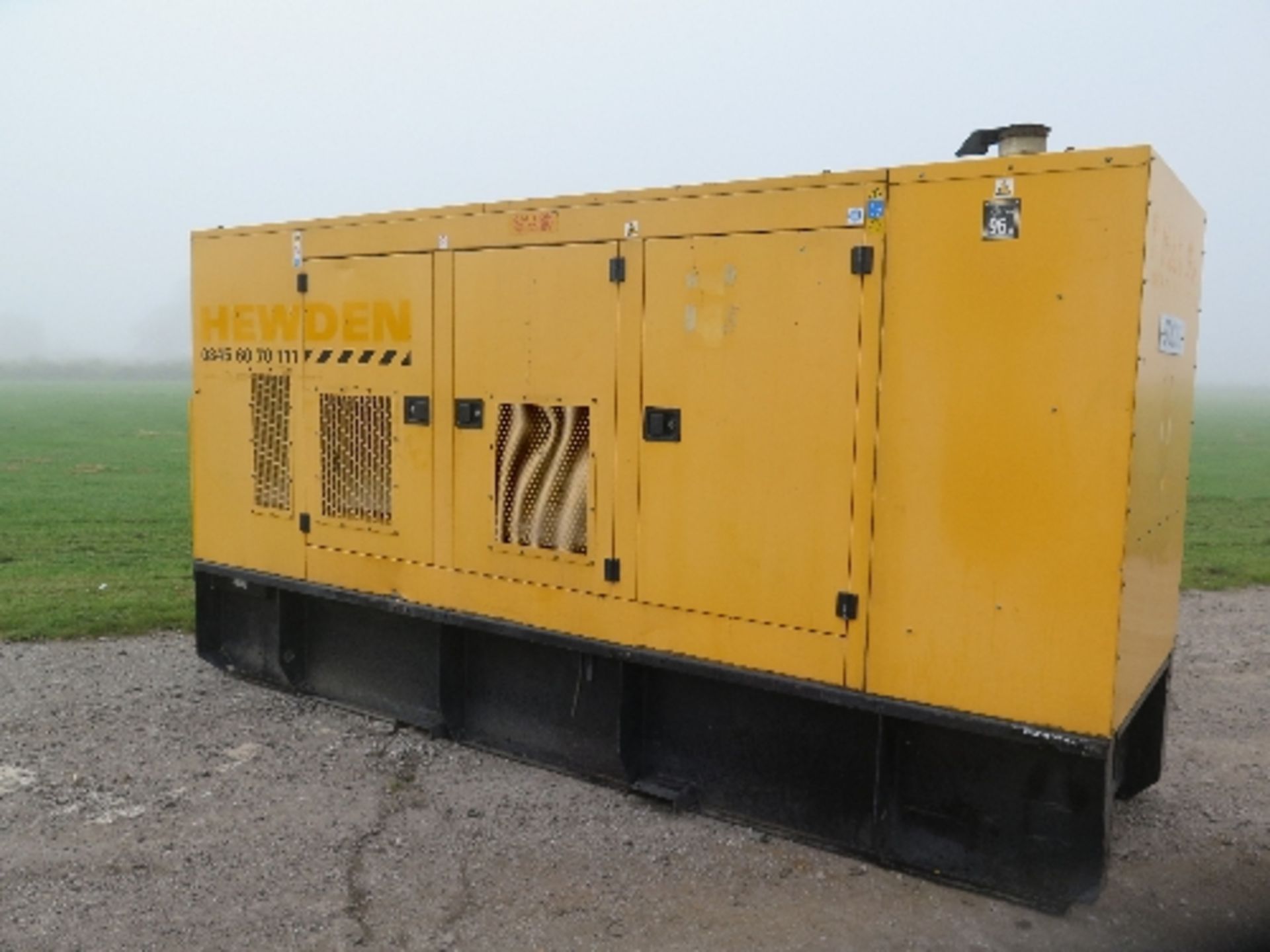 Caterpillar XQE200 generator 5003921