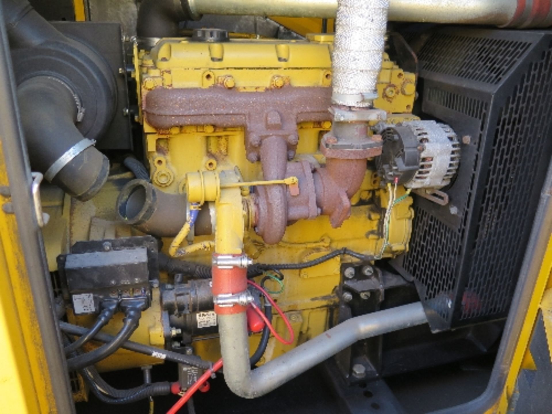 Caterpillar XQE80 80kva generator (2008) 8,001 hrs 5003862 - Image 3 of 5