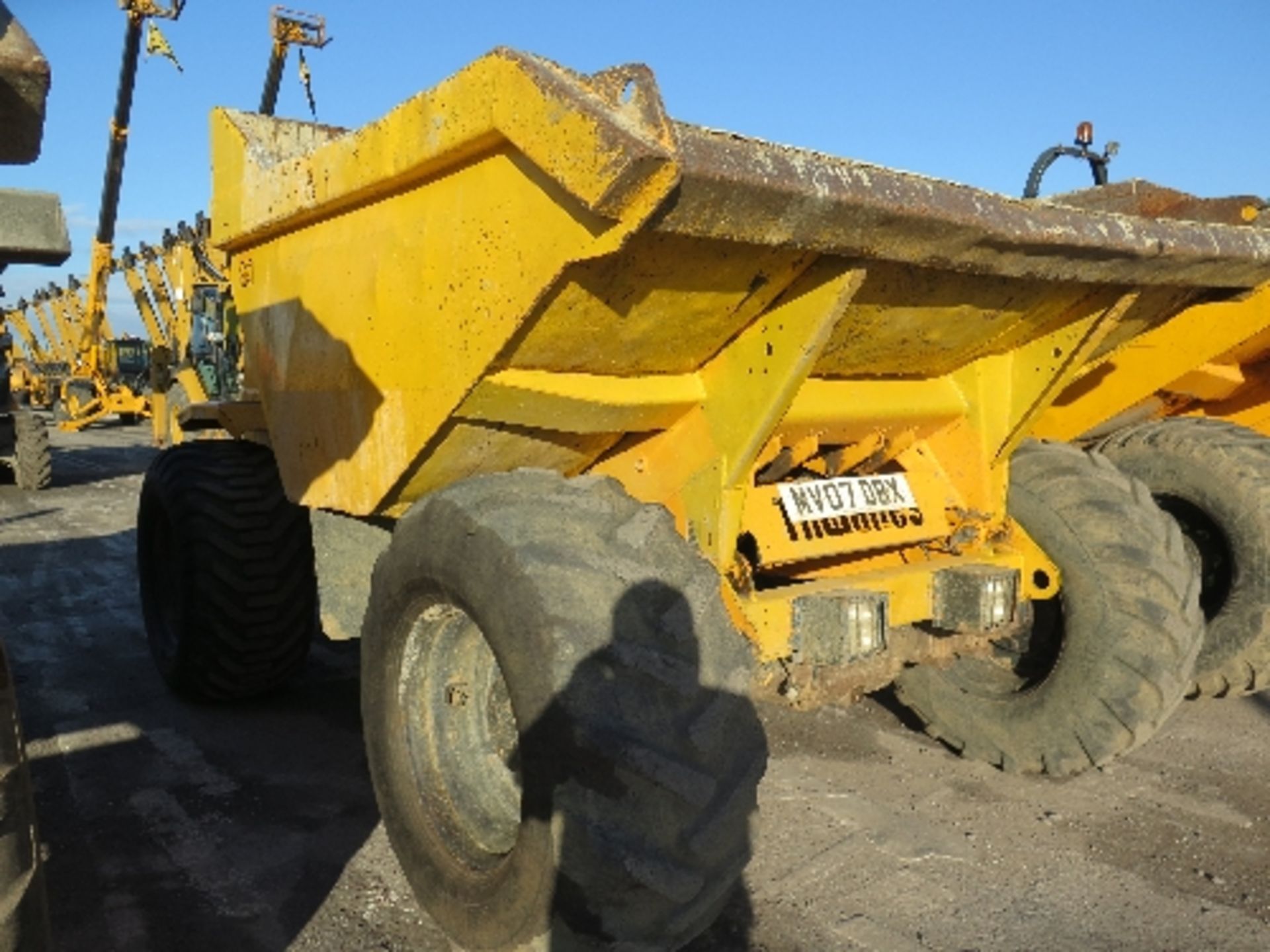Thwaites 9 tonne dumper (2007) 3066 hrs 153168 - Image 2 of 7