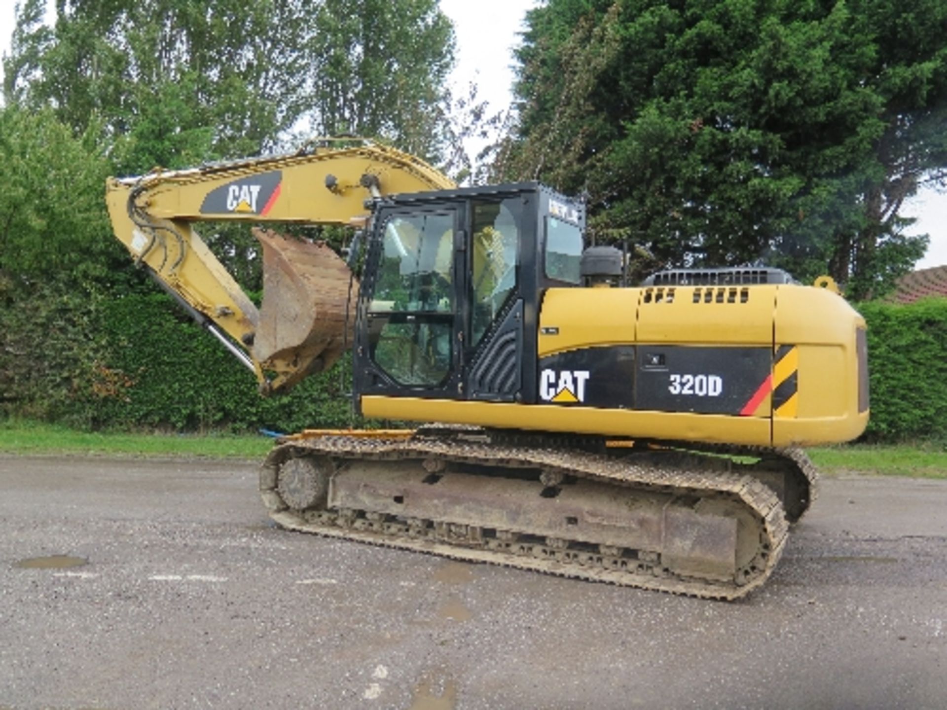Caterpillar 320DL excavator (2009) 5009138_x00D_
5,313 hours