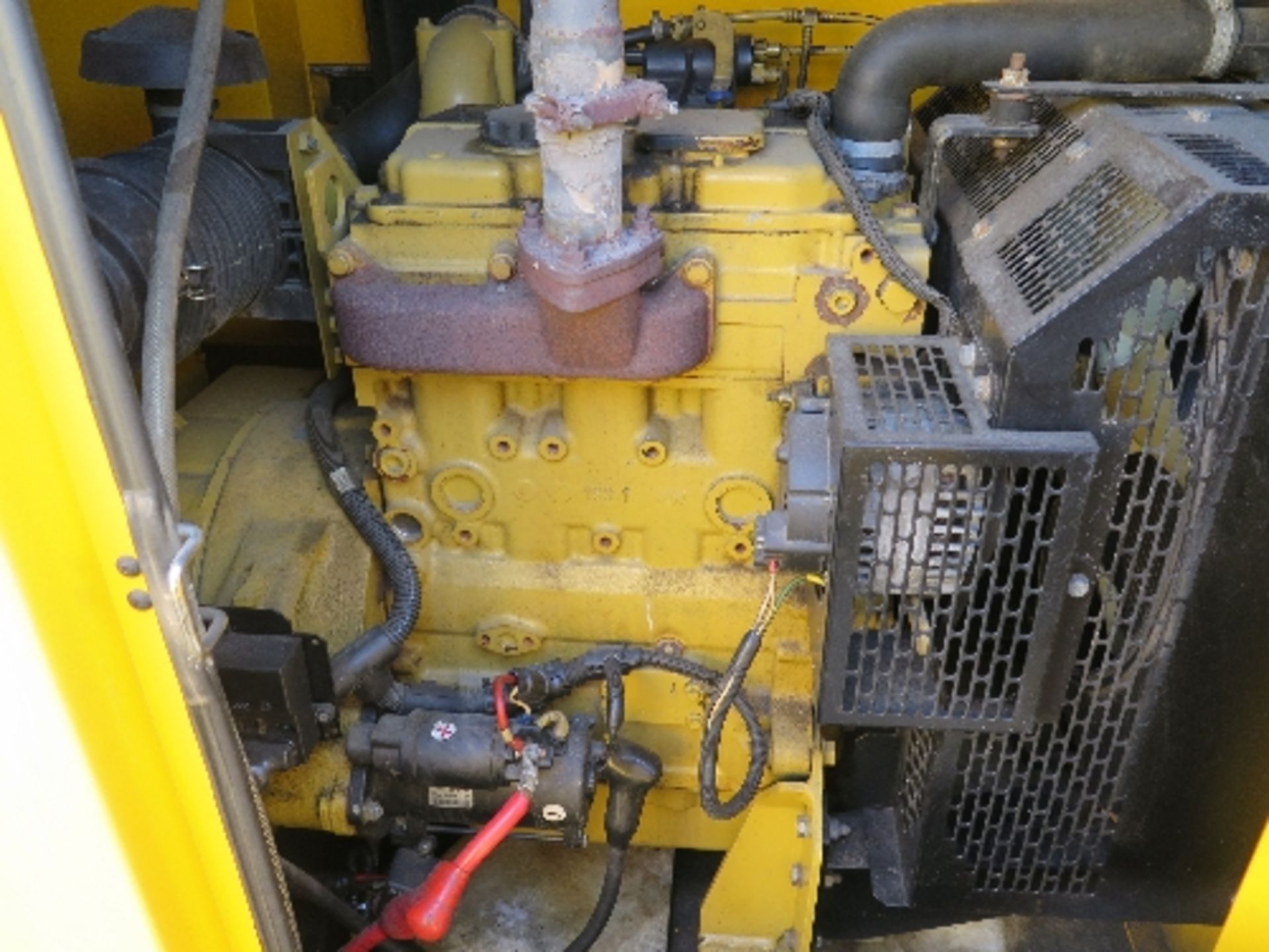 Caterpillar XQE30 generator 16,070 hrs 5006988 - Image 3 of 5