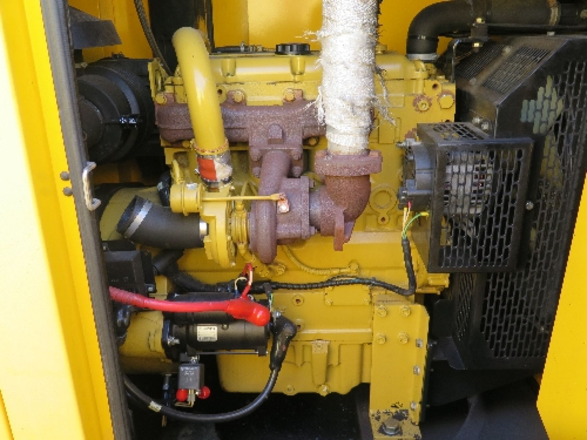 Caterpillar XQE60 60kva generator (2008) 12,300 hrs 5007004 - Image 3 of 5