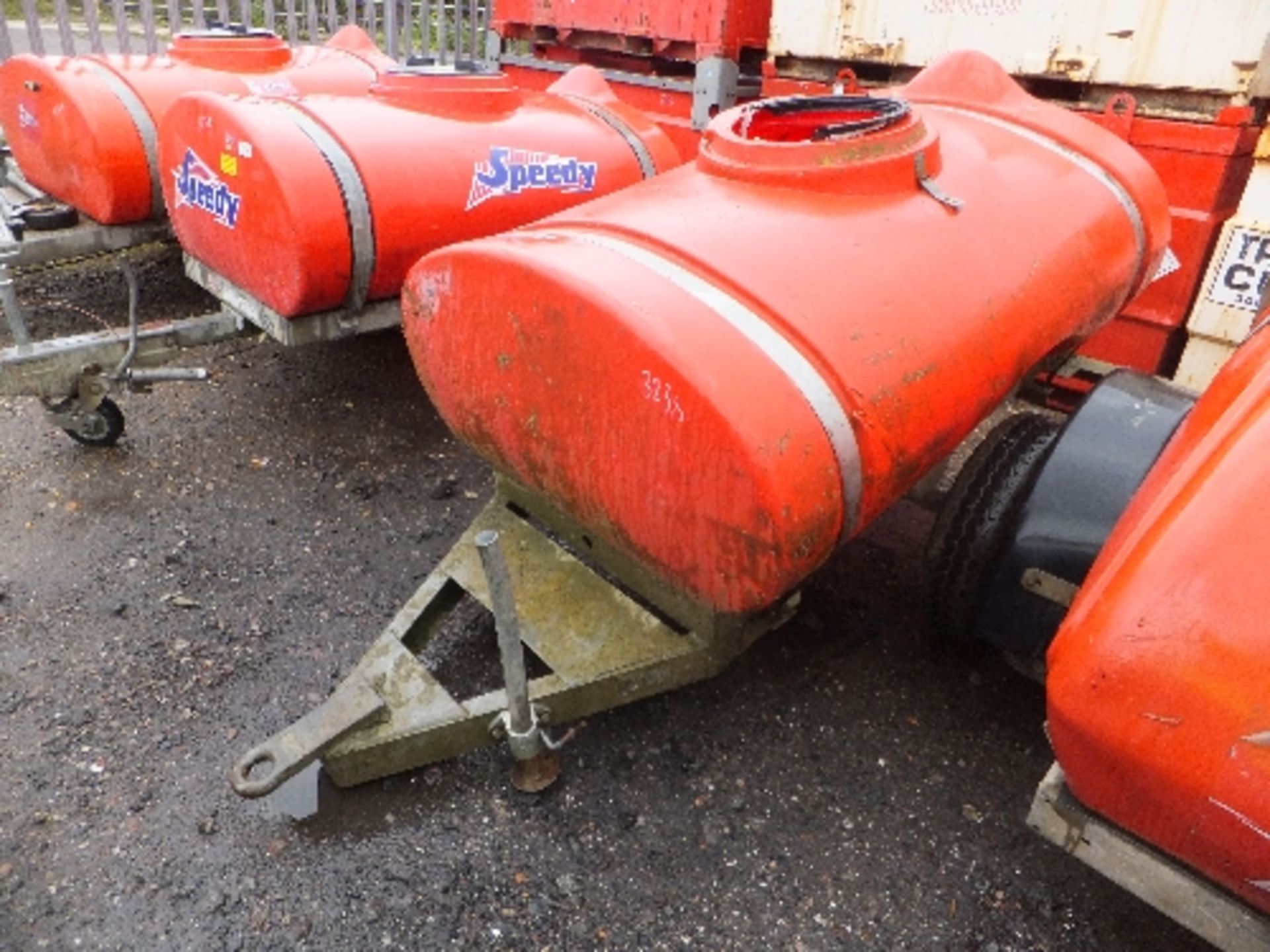 Western single axle poly water bowser WGP0050603003