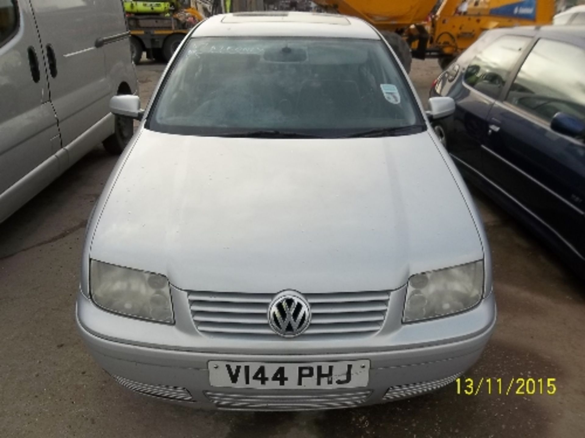 Volkswagen Bora Sport TDI -V144 PHJ This vehicle may be purchased only by the holder of an ATF - Image 4 of 4