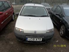 Fiat Punto 1.2 - LC51 ATO Date of registration: 29.09.2001 1242cc, petrol, manual, grey Odometer