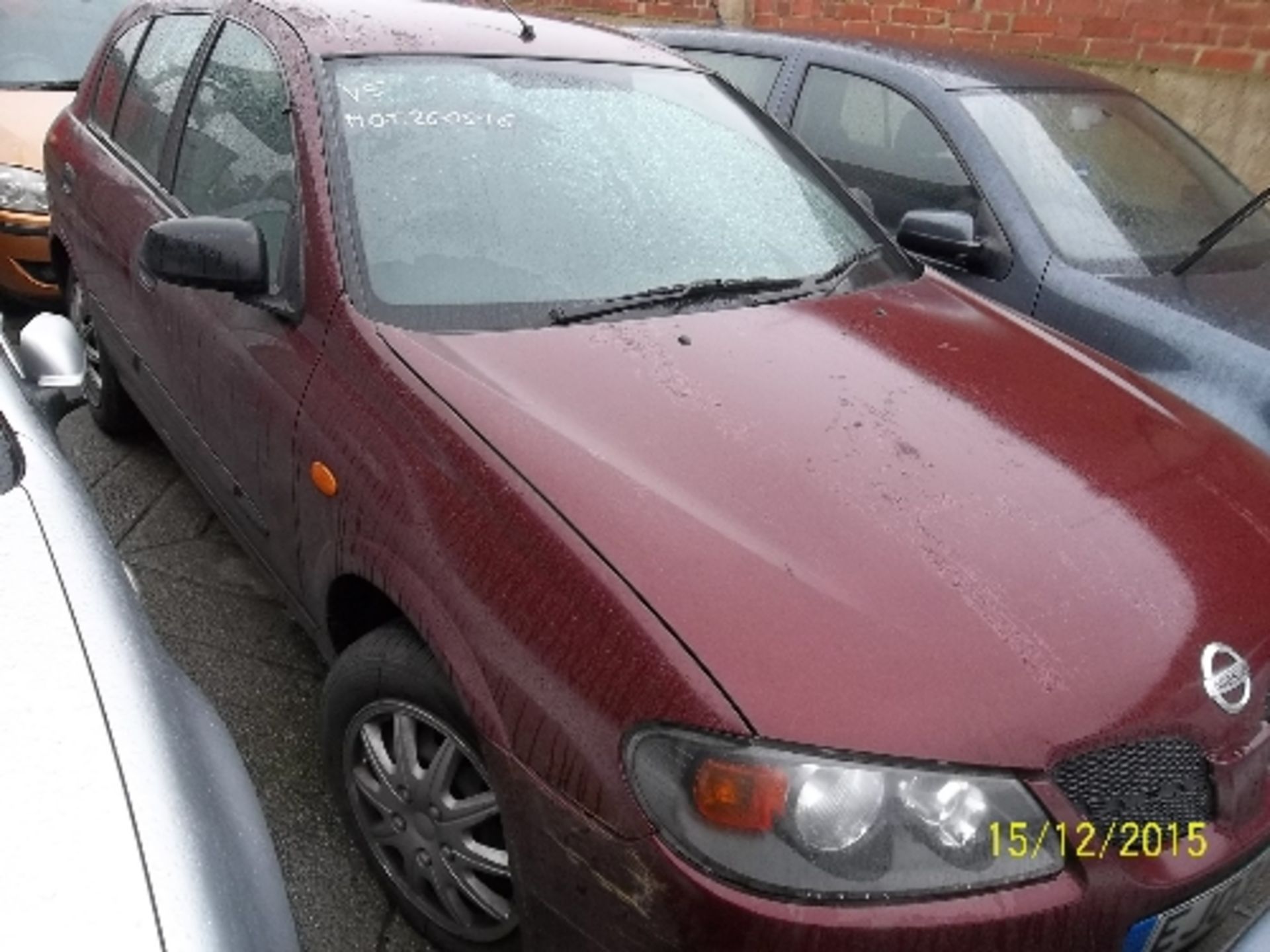 Nissan Almera S - EJ03 CLN  Date of registration:  22.04.2003 1769cc, petrol, automatic, red - Image 2 of 4