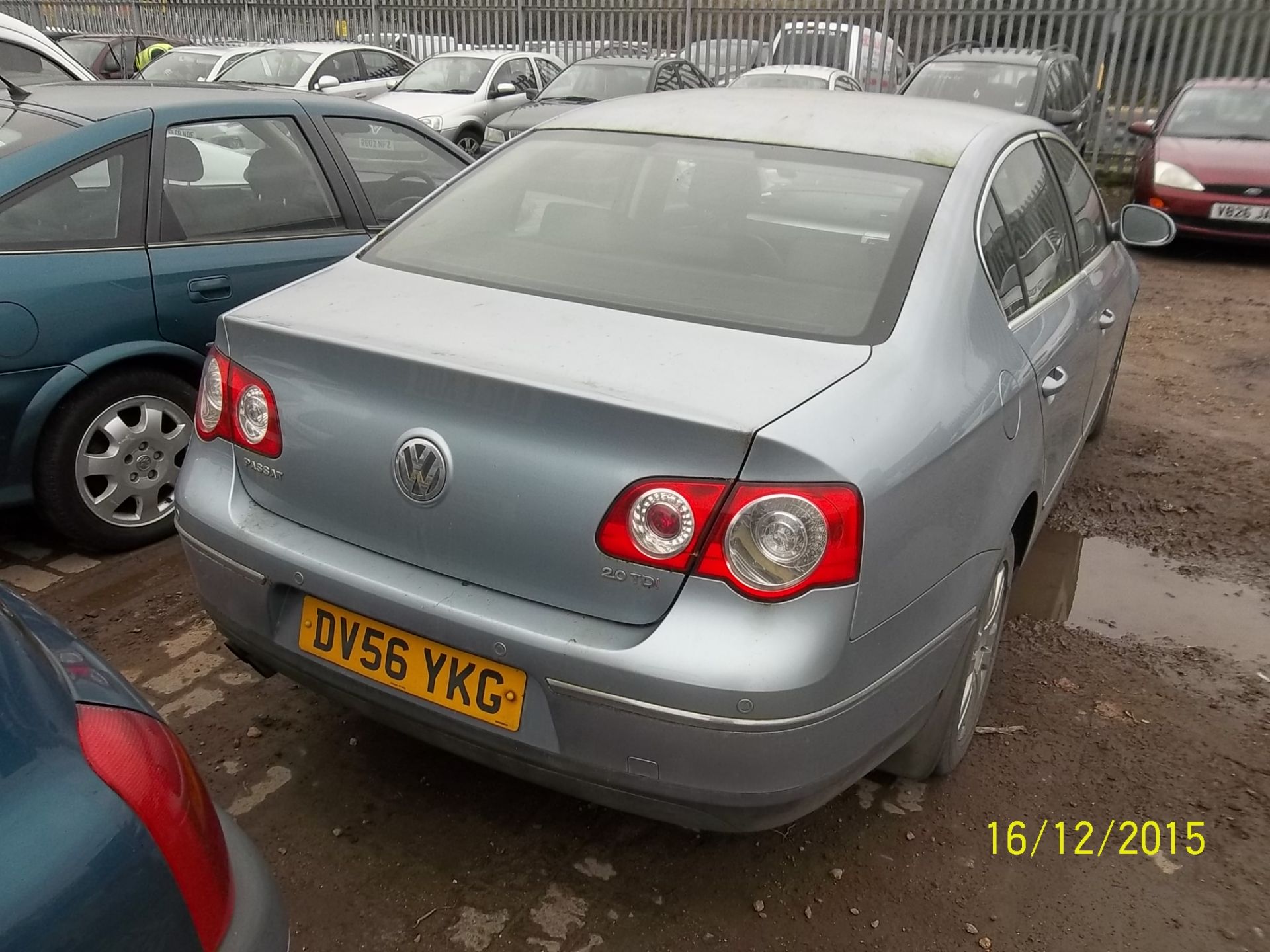 Volkswagen Passat SEL TDI – DV56 YKG
Date of registration:  20.12.2006
1968cc, diesel, manual, - Image 3 of 4