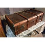 VINTAGE WOODEN AND CANVAS BOUND TRAVELLING TRUNK, 890 LONG