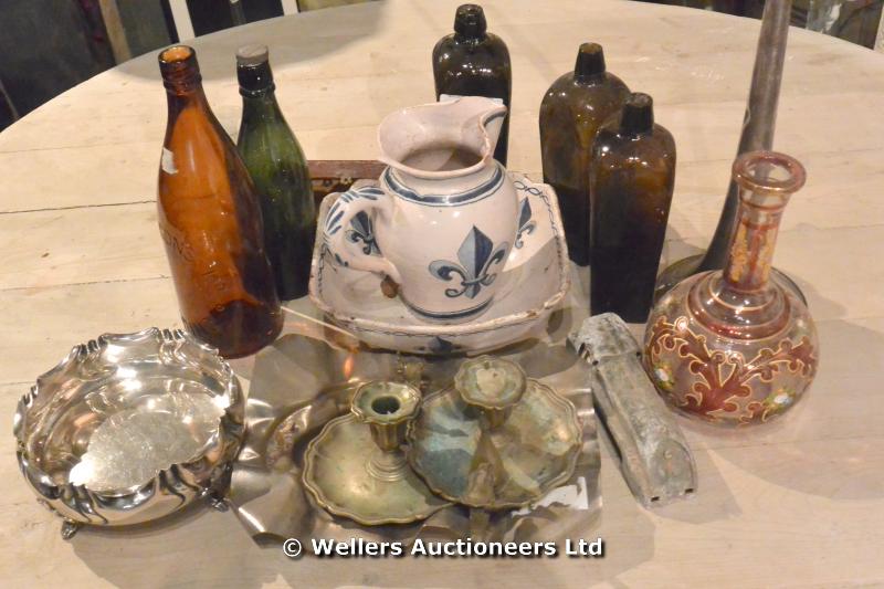 A SMALL COLLECTION OF SILVER PLATE, BOTTLES AND POTTERY