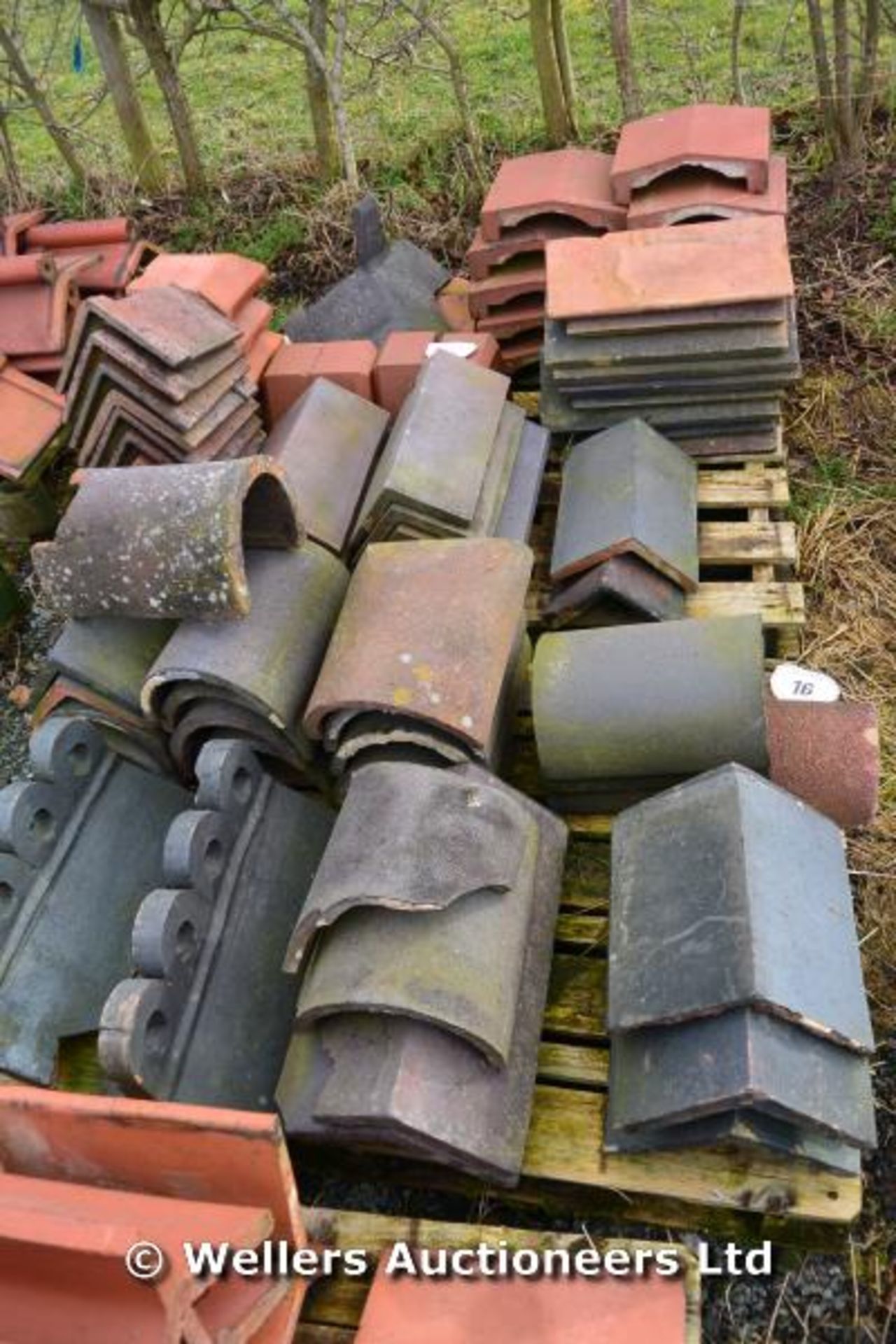 TWO PALLETS OF MIXED ASSORTED RIDGE TILES