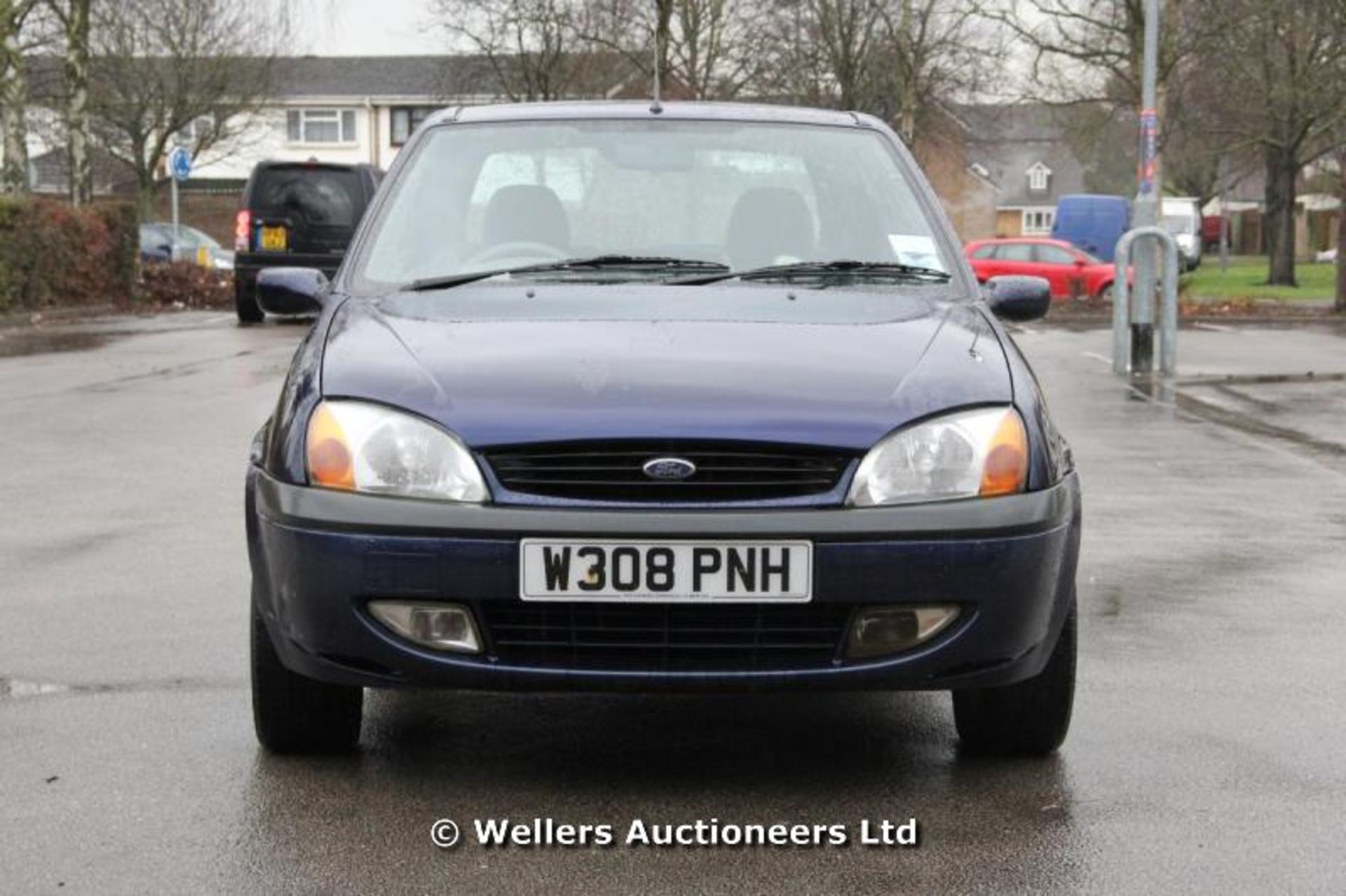 FORD FIESTA ZETEC 5 DOOR HATCHBACK 1.2L BLUE / 72K MILES / GOOD RUNNER AND RELIABLE / ONLY 2 - Image 5 of 10