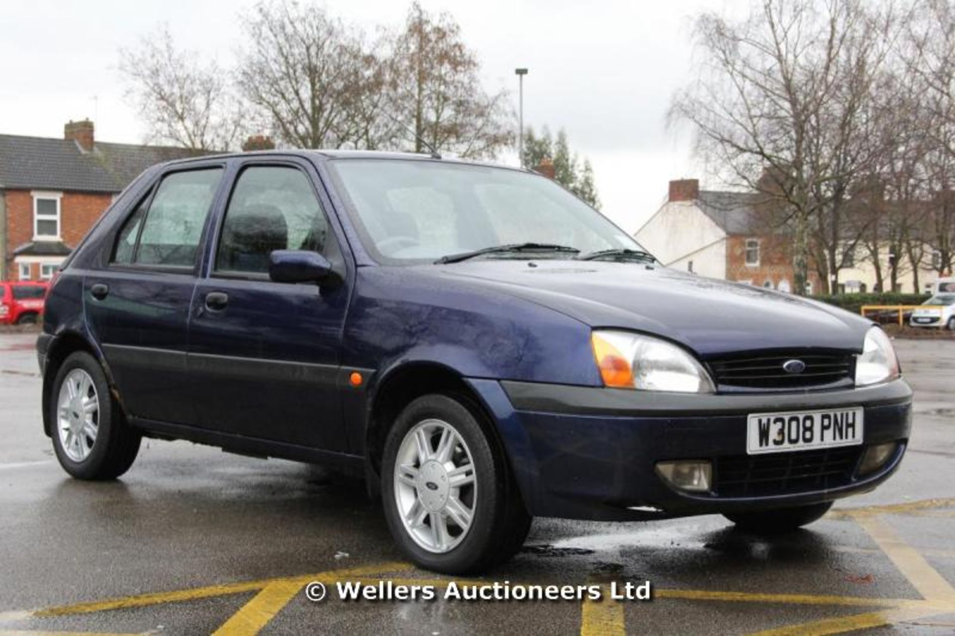 FORD FIESTA ZETEC 5 DOOR HATCHBACK 1.2L BLUE / 72K MILES / GOOD RUNNER AND RELIABLE / ONLY 2