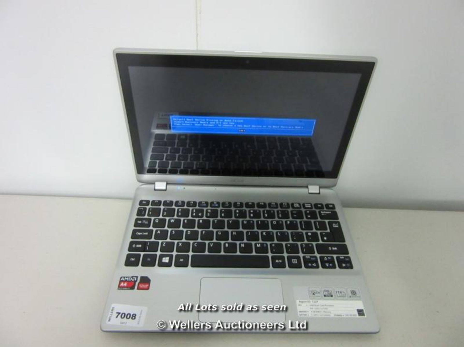 *ACER ASPIRE V5-122P 11.6" TOUCH SCREEN LAPTOP / AMD A4-1250 1GHZ / RAM 4GB / 500GB HDD / WITHOUT