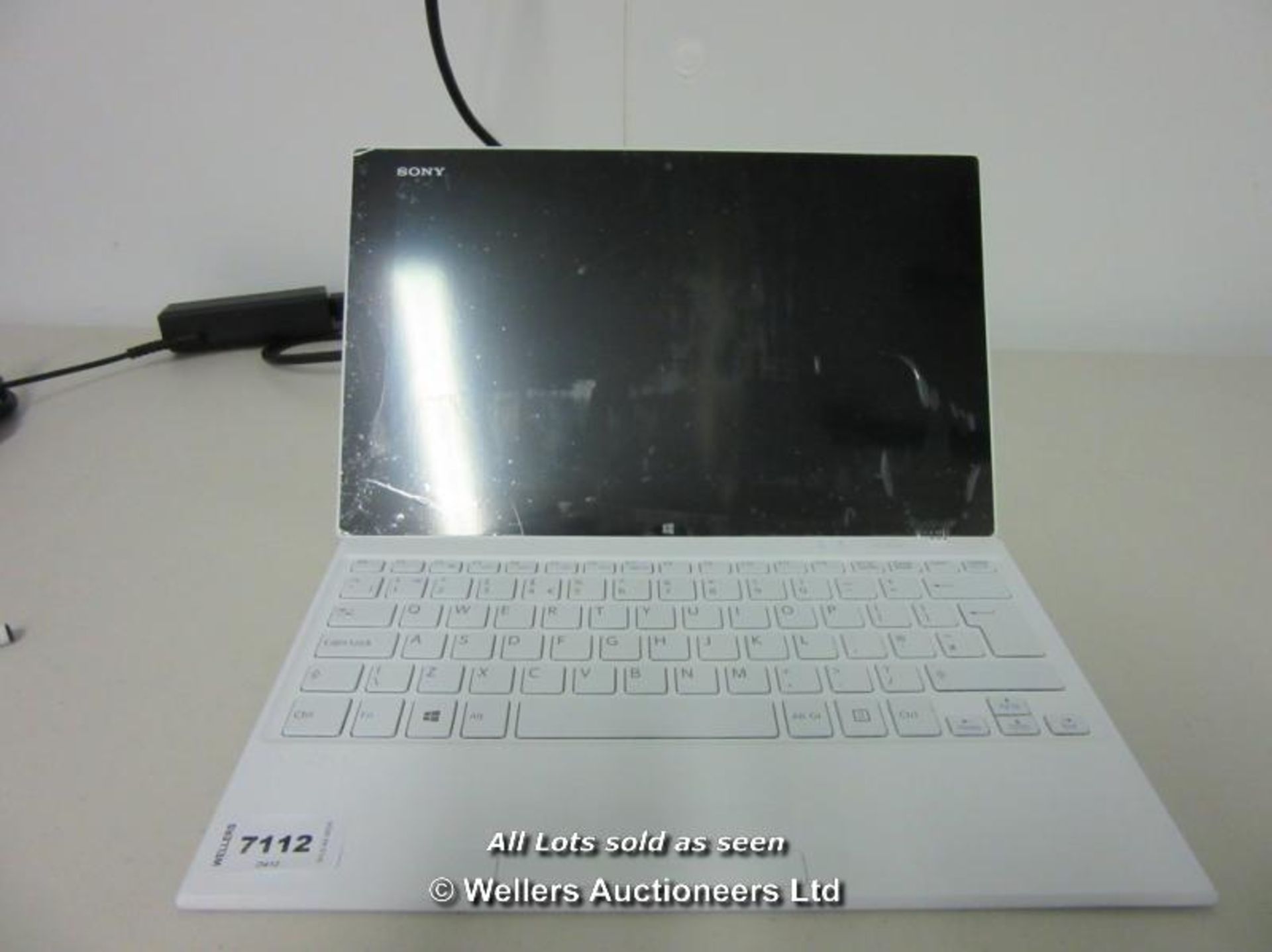 *"SONY VAIO TAP11 11.6" TABLET  / INTEL CORE I5 PROCESSOR / WITHOUT HDD / WITHOUT OPERATING SYSTEM