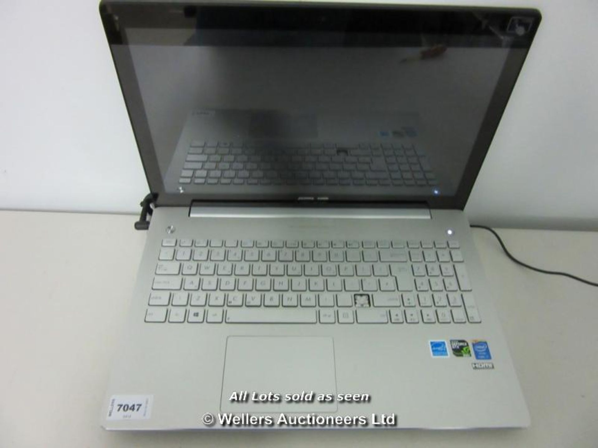 *ASUS N550JK 15.6" TOUCH SCREEN LAPTOP / INTEL CORE I7 PROCESSOR / WITHOUT HDD / WITHOUT OPERATING