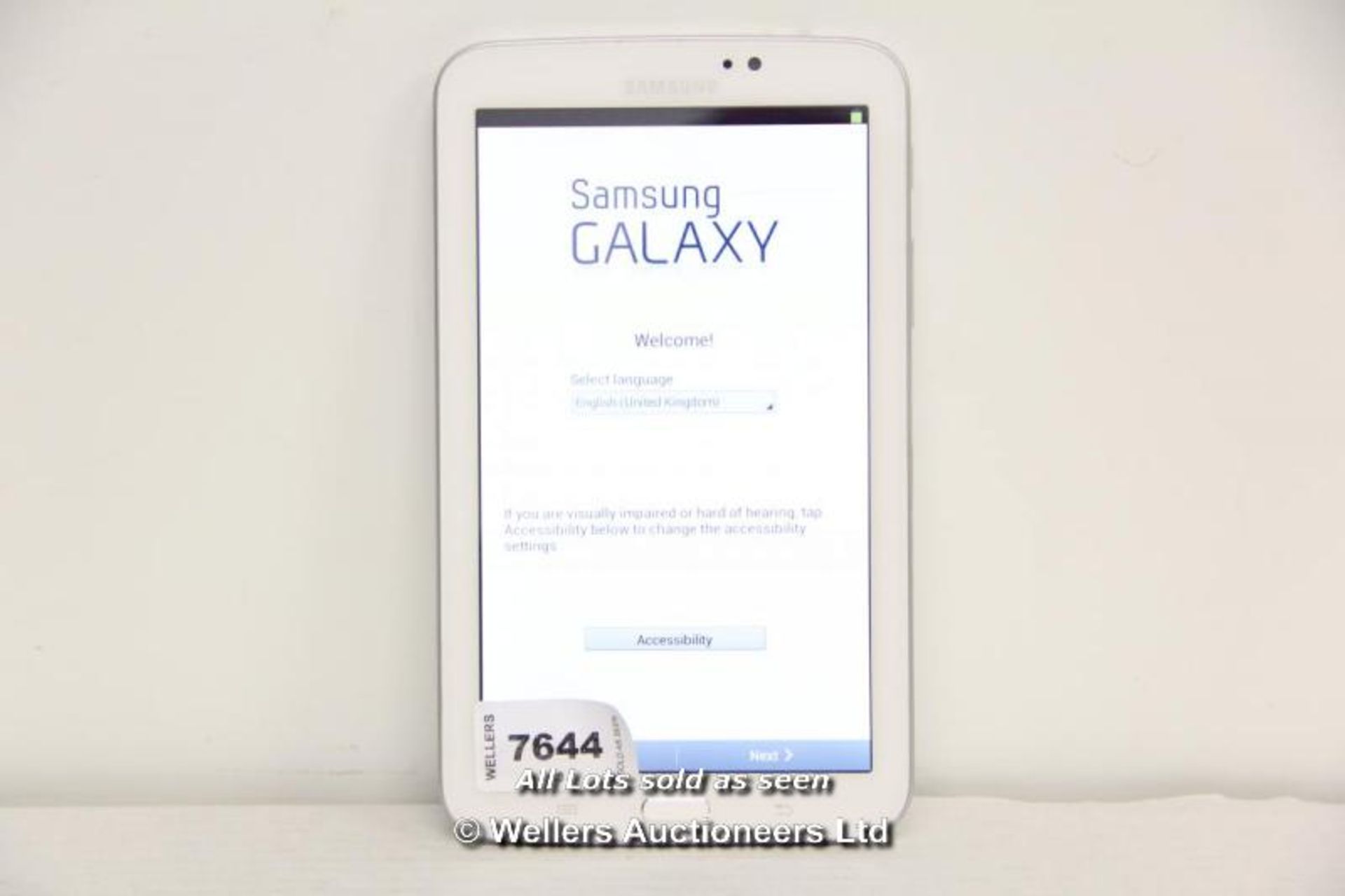 *"SAMSUNG GALAXY TAB 3 WHITE 7" 8GB / POWERS ON WITH ANDROID / WITH BATTERY / WITHOUT CHARGER / WITH