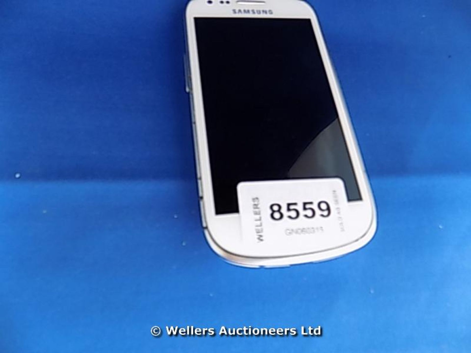 *SAMSUNG MOBILE PHONE MODEL GT-I8190N WHITE / GRADE: UNCLAIMED PROPERTY / UNBOXED (DC1)[GN060315-