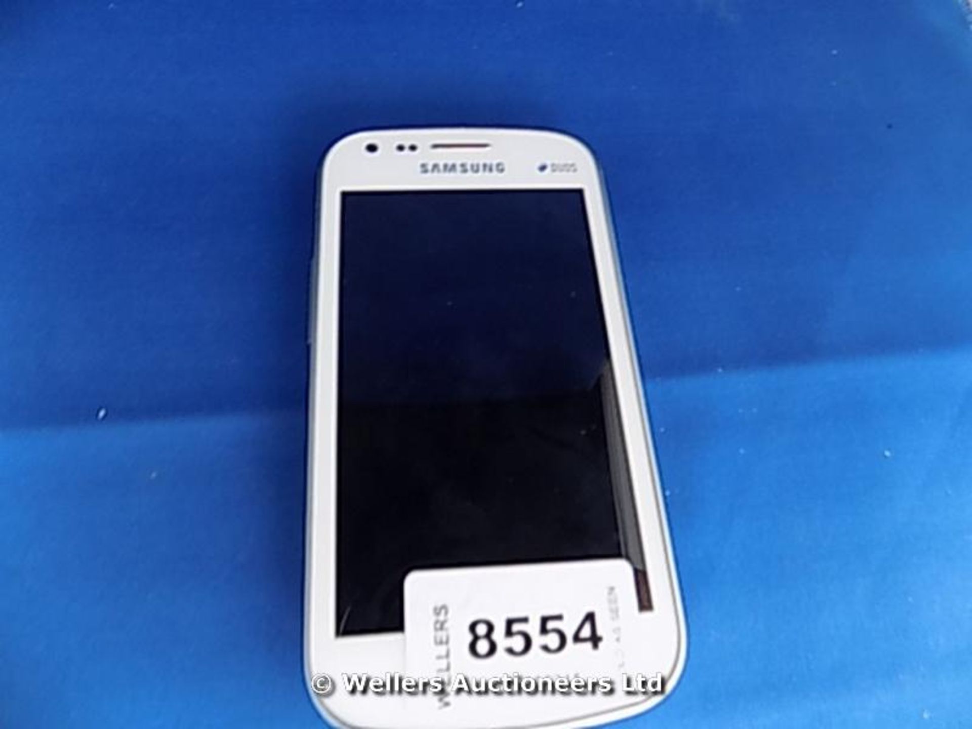*SAMSUNG MOBILE PHONE MODEL GT-S72562 WHITE / GRADE: UNCLAIMED PROPERTY / UNBOXED (DC1)[GN060315-