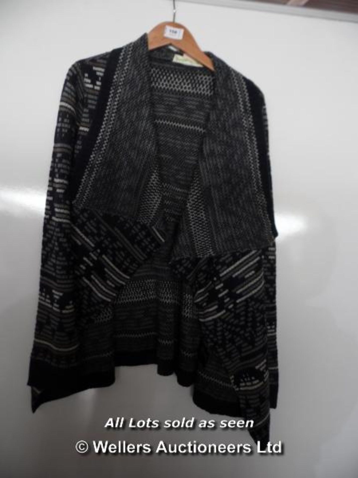 *KNITTED WRAP OVER CARDIGAN SIZE SMALL / GRADE: UNCLAIMED PROPERTY / LADIES NEW (DC2)[GN090315-158}