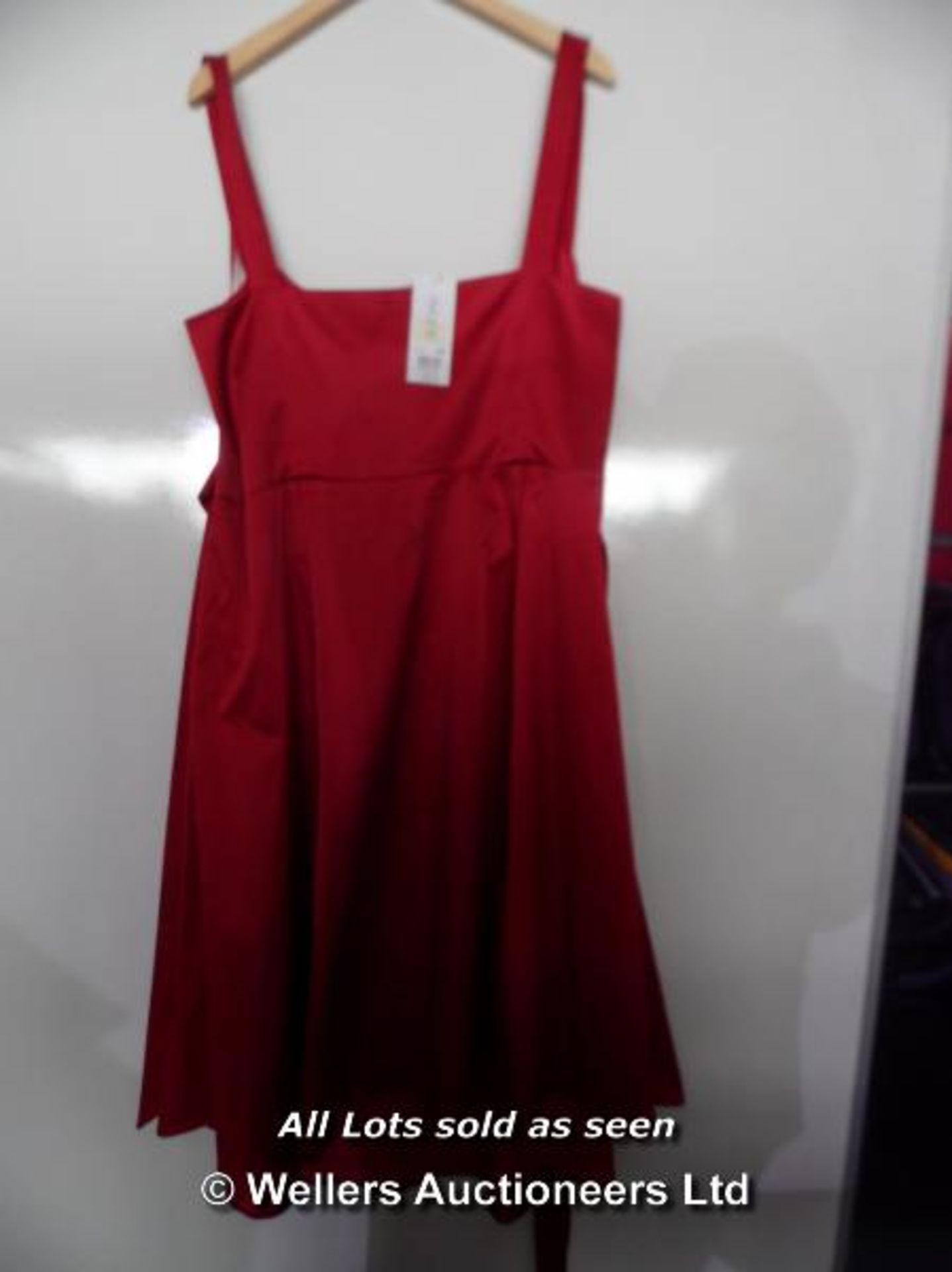 *EVANS RED SATIN LOOK DRESS SIZE 26 / GRADE: UNCLAIMED PROPERTY / LADIES NEW (DC2)[GN090315-135}