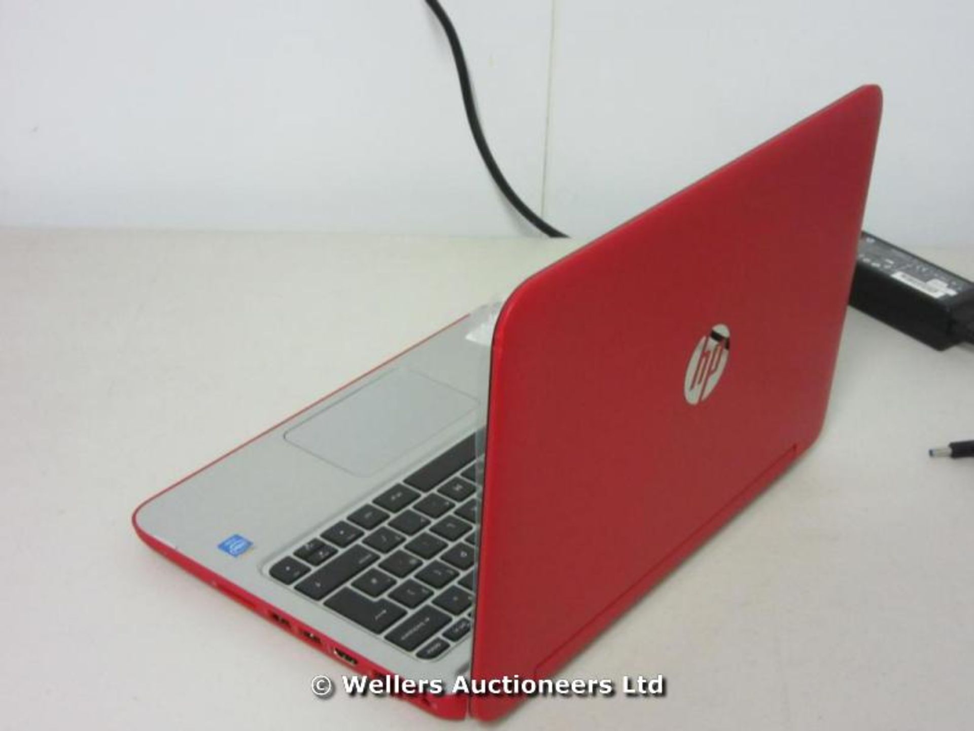 *HP PAVILLION X360 2-IN-1 11.6, TOUCH SCREEN LAPTOP / INTEL CELERON N2840 2.16GHZ / RAM 4GB / - Image 2 of 2