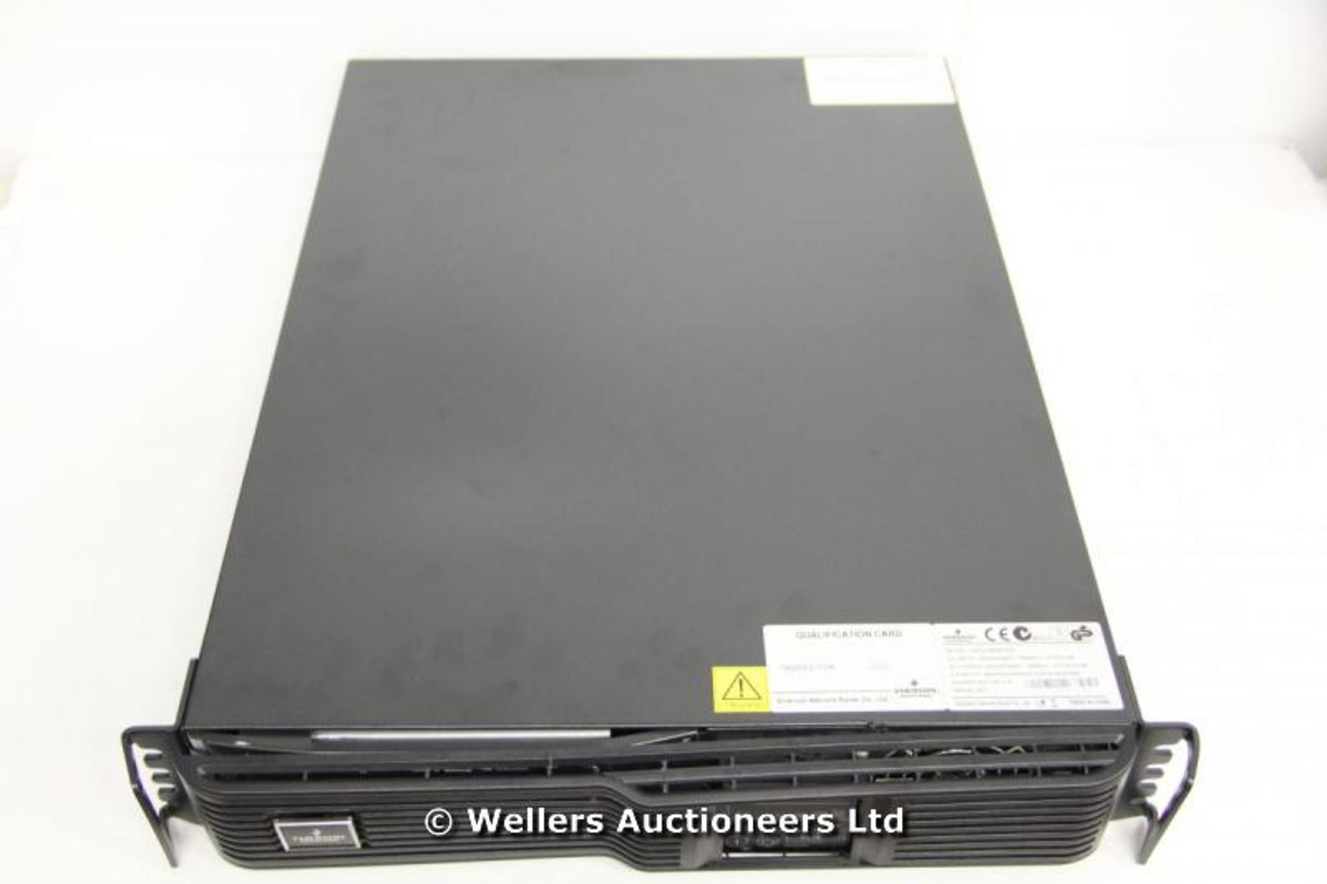 *EMERSON GXT3-3000RT230 AC POWER SYSTEM 3000VA / UNTESTED (NEEDS MAINS CONNECTOR) / DAMAGE TO CASE - Image 2 of 8