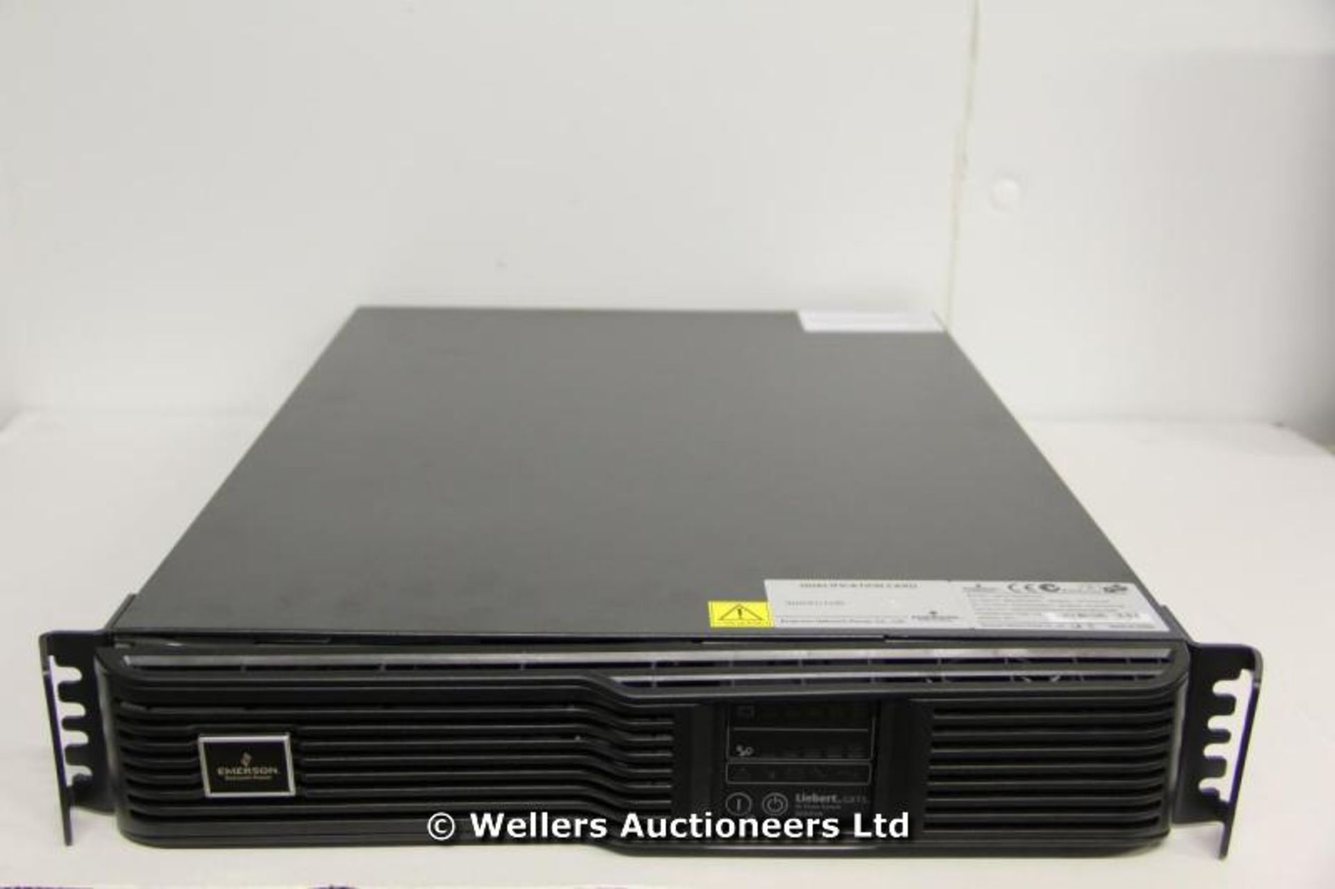 *EMERSON GXT3-3000RT230 AC POWER SYSTEM 3000VA / UNTESTED (NEEDS MAINS CONNECTOR) / DAMAGE TO CASE