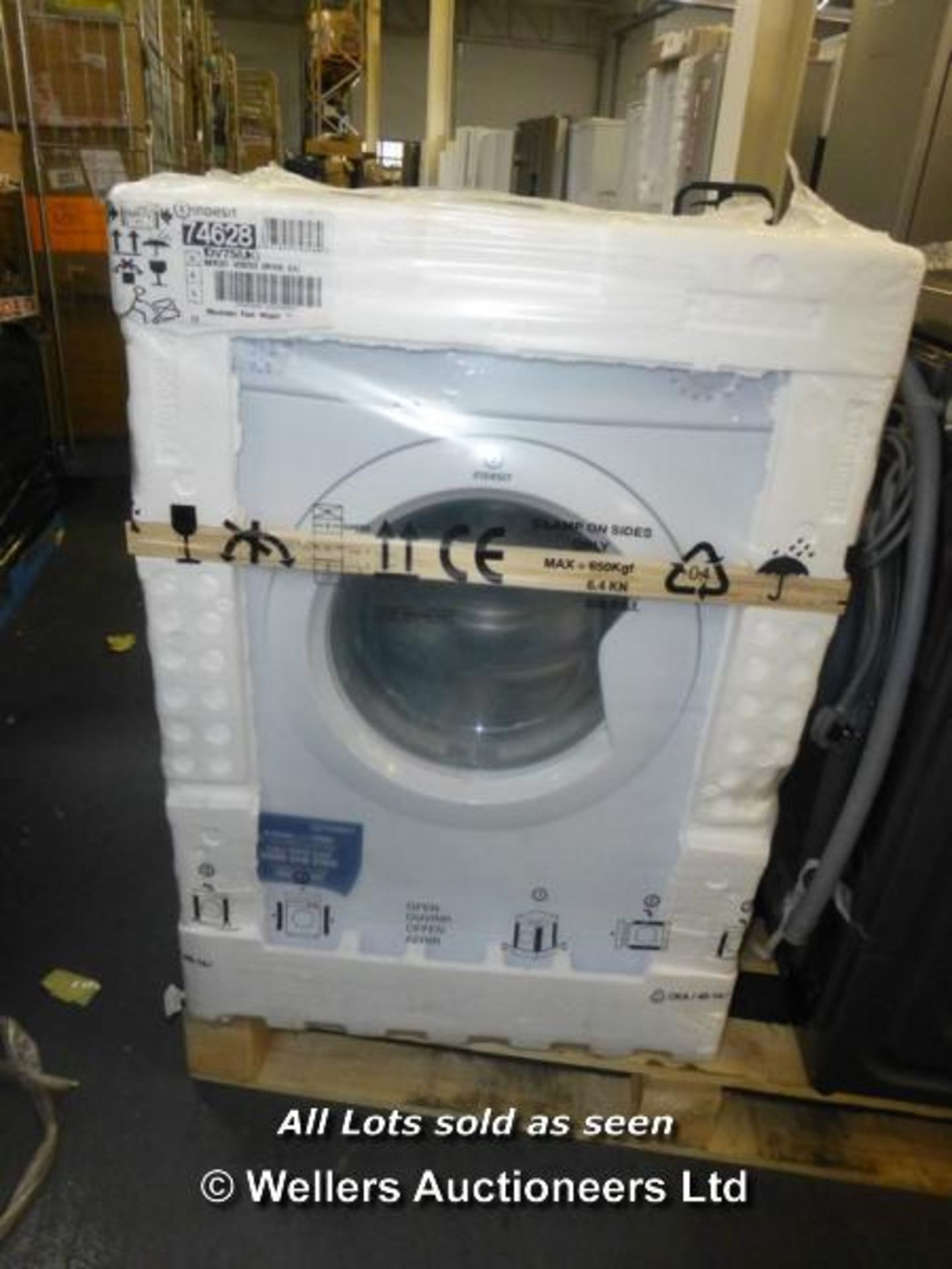 *INDESIT IDV75 TUMBLE DRYER / GRADE: RETAIL RETURN / BOXED (DC5) {#4139 [TA300315-111}(48159983)