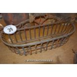 A WROUGHT IRON DECORATIVE WINDOW BOX PLANTER, 700 WIDE