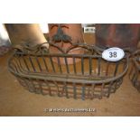 A WROUGHT IRON DECORATIVE WINDOW BOX PLANTER, 700 WIDE