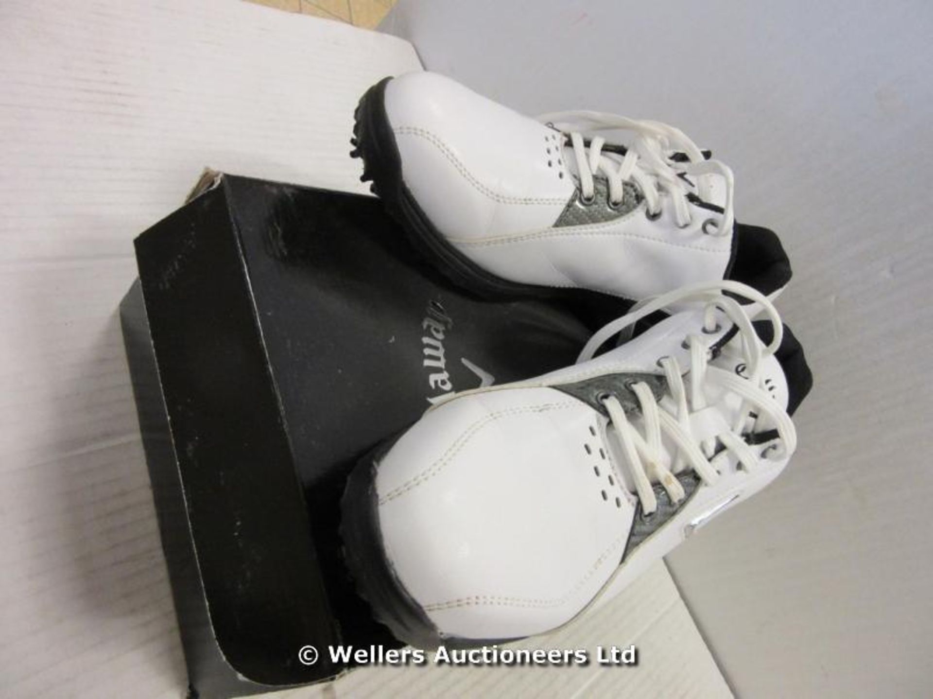 *LIGHTLY USED CALLAWAY GOLF SHOES / GRADE: RETAIL RETURN / BOXED (DC2)[BL190415-8055}