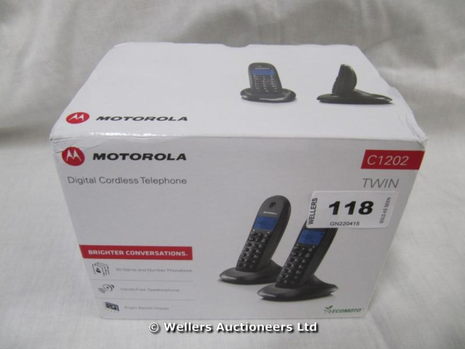 *MOTOROLA C1202 TWIN DECT PHONE SET / GRADE: UNCLAIMED PROPERTY / BOXED (DC2)[GN220415-118}