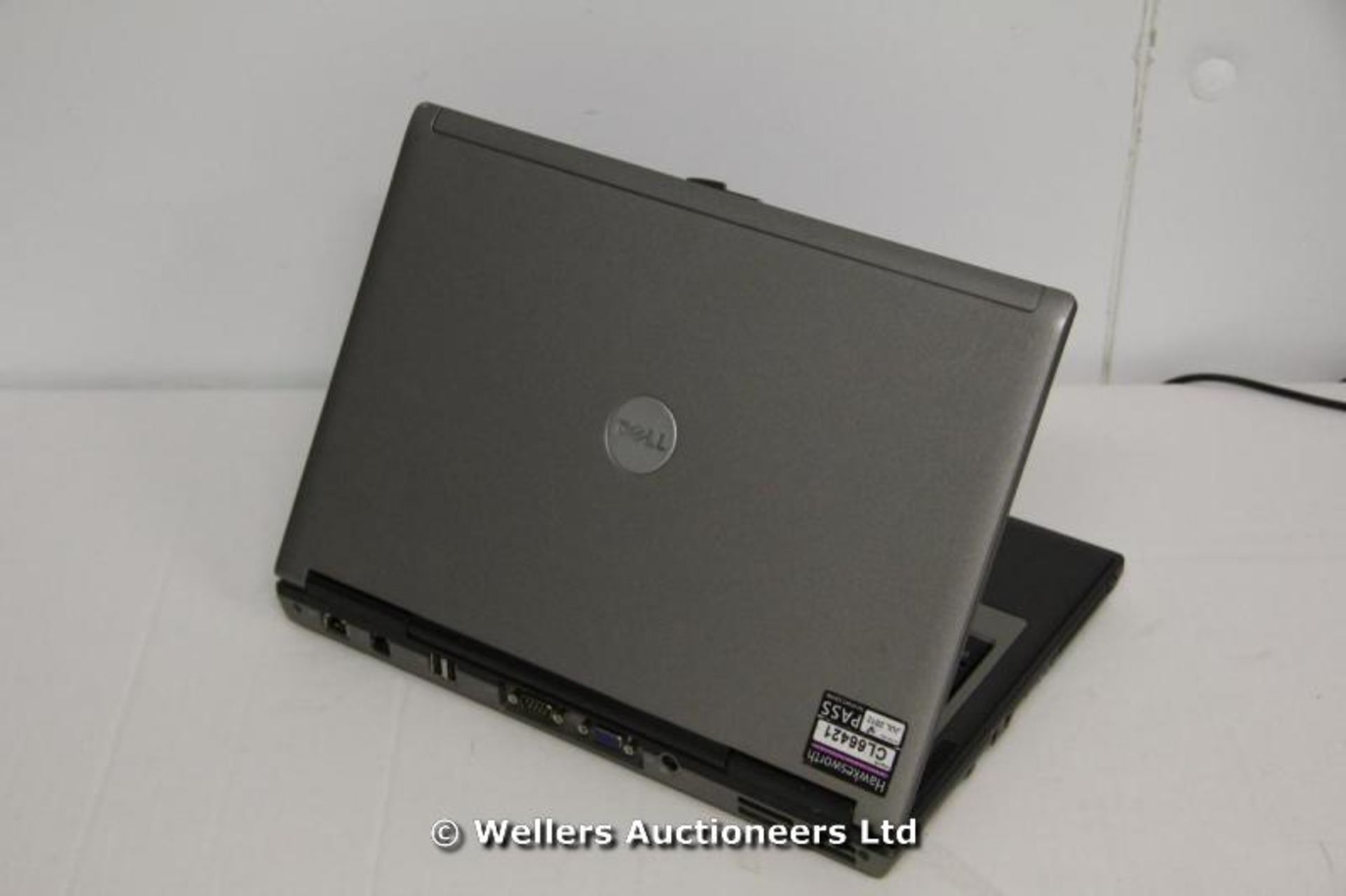 *3 X DELL LAPTOPS INCLUDING 1 X D820 (POWER LIGHT COMES BUT NO DISPLAY / NO HARD DRIVE / MISSING - Image 9 of 9