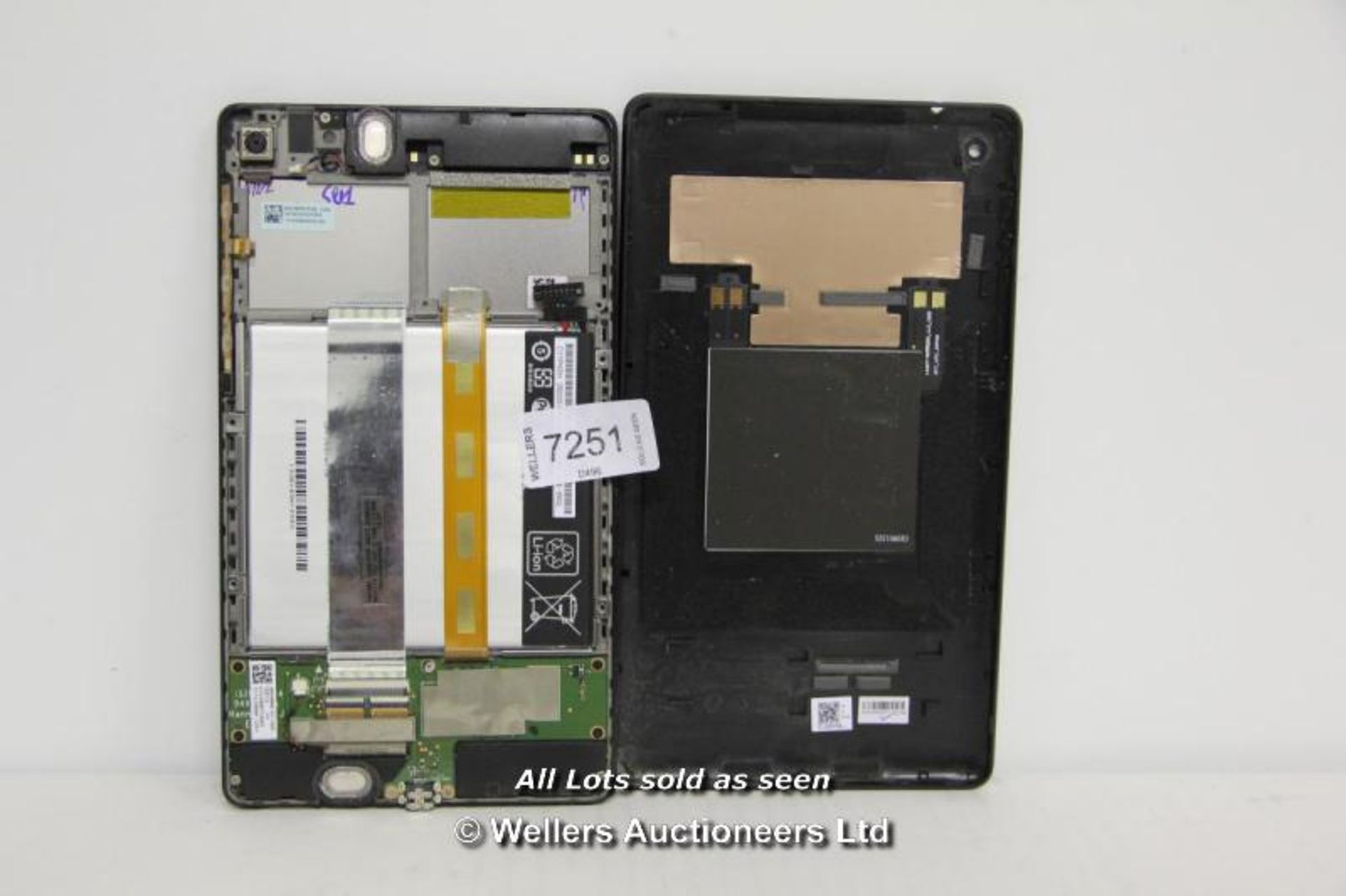 *ASUS NEXUS TABLET / WITHOUT OPERATING SYSTEM O/S / WITH BATTERY / WITHOUT CHARGER / MISSING PARTS / - Image 2 of 2